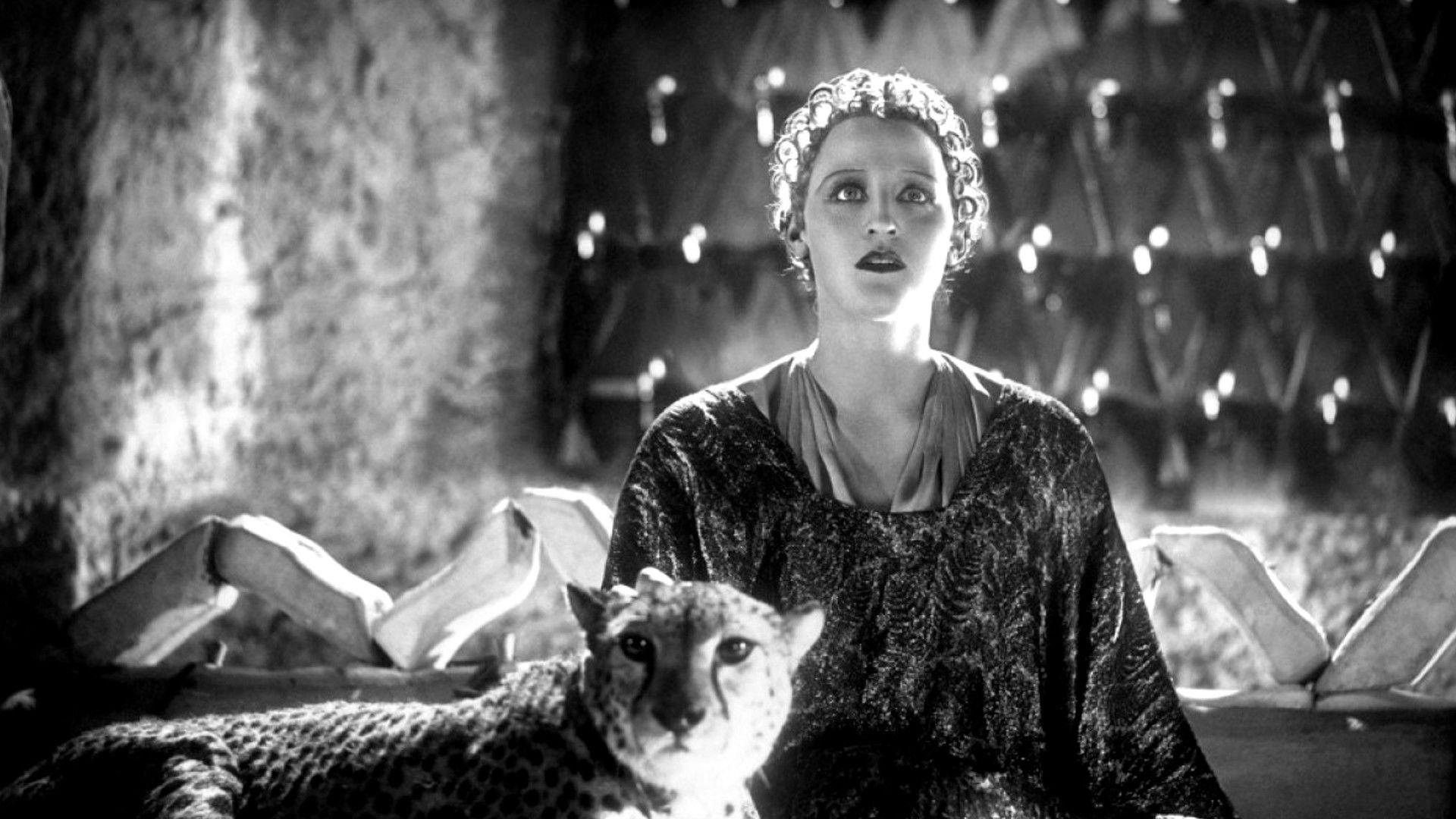 Queen of Atlantis 1932 movie scene