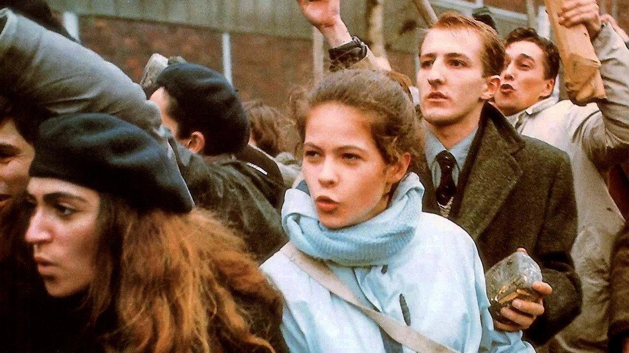 Red Kiss 1985 movie scene