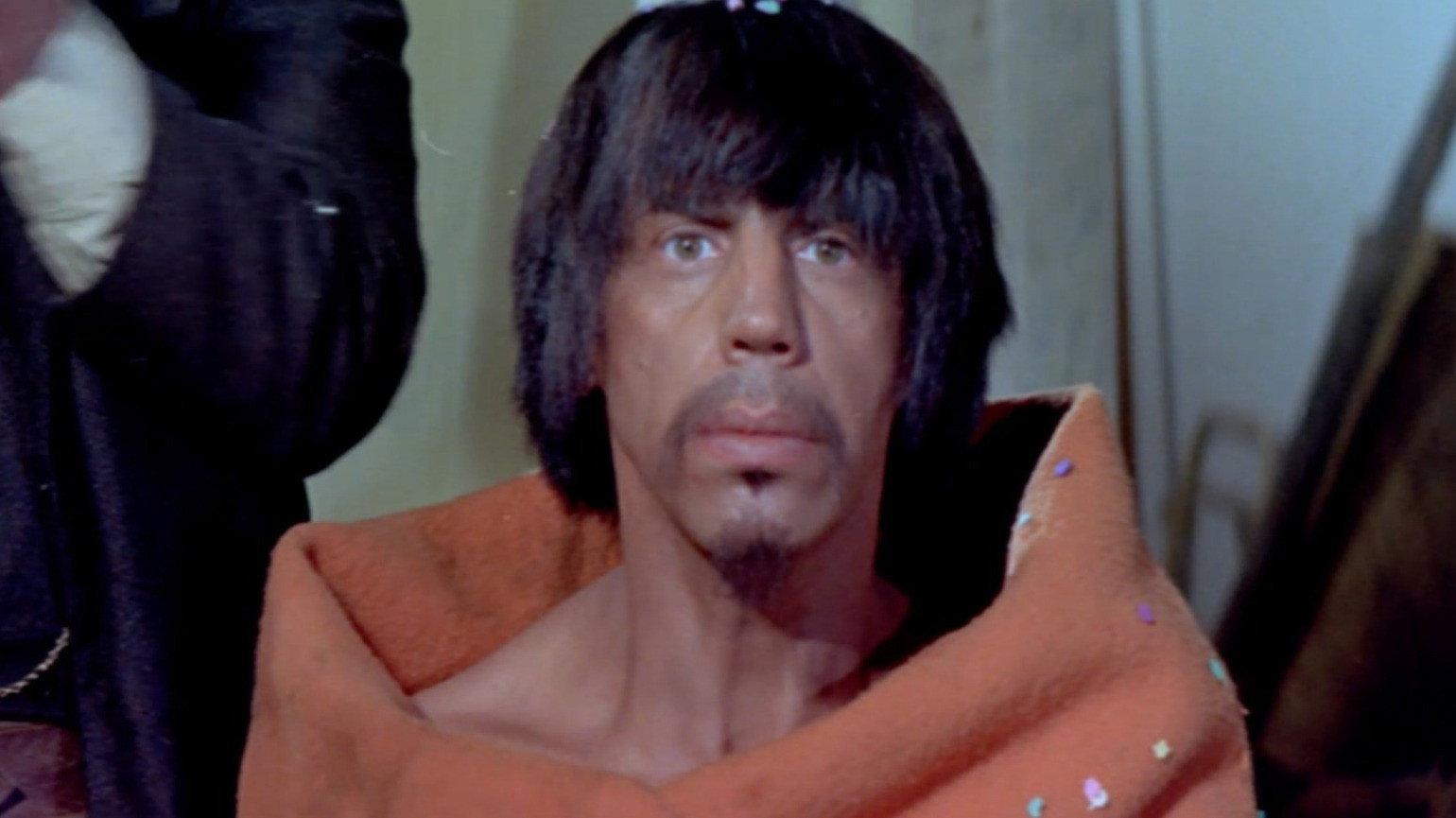 Inspector Calzonzin 1974 movie scene