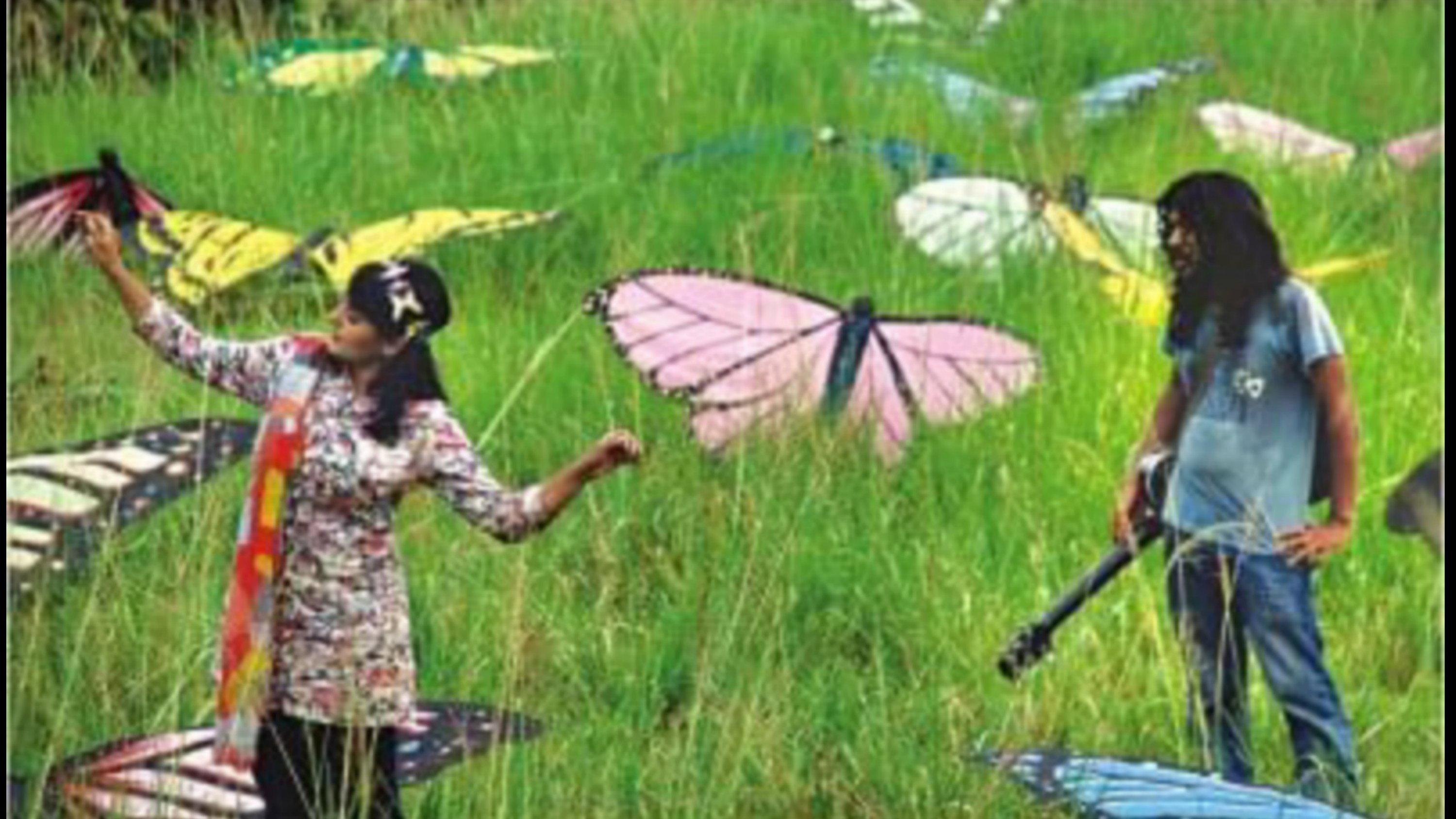 Je Jibon Foring Er 2010 movie scene