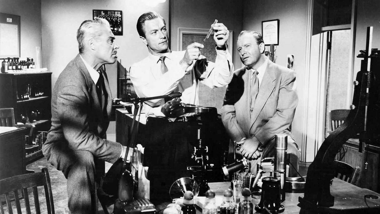 Creature with the Atom Brain 1955 movie scene