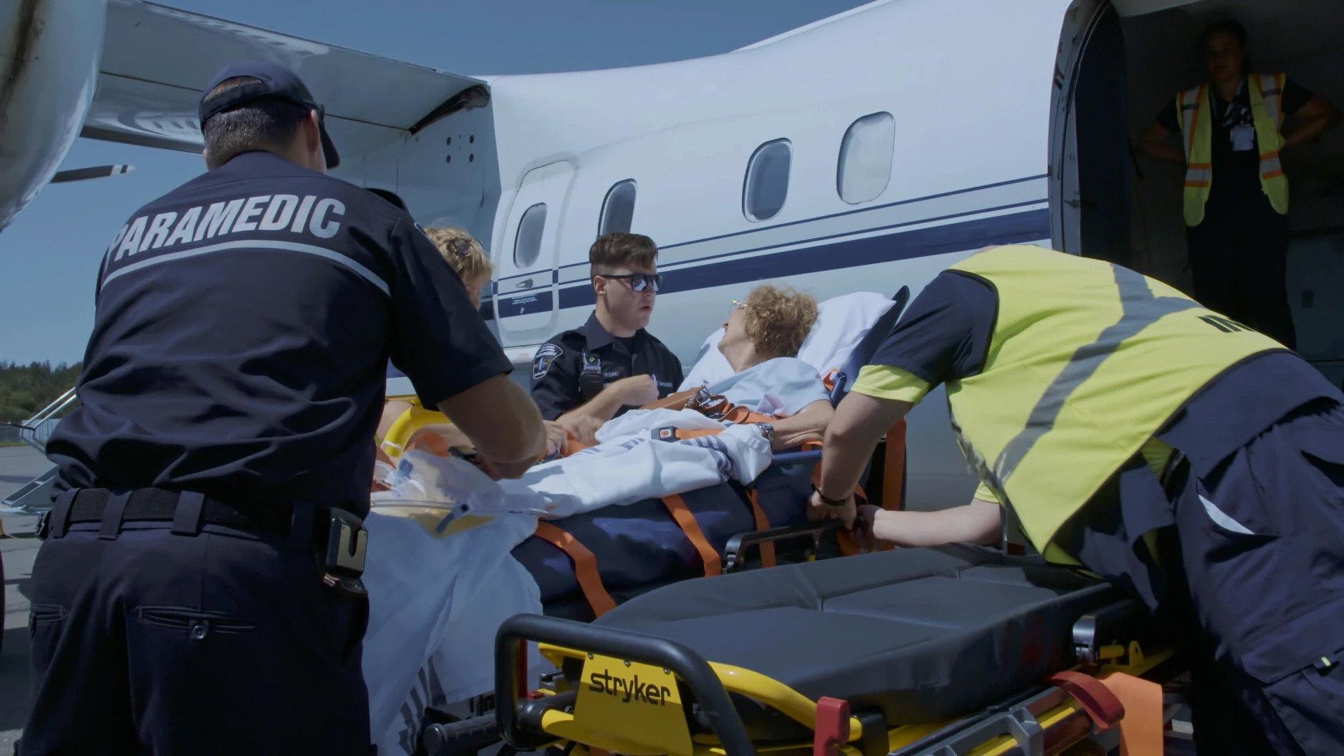 Patients de seconde zone? 2024 movie scene