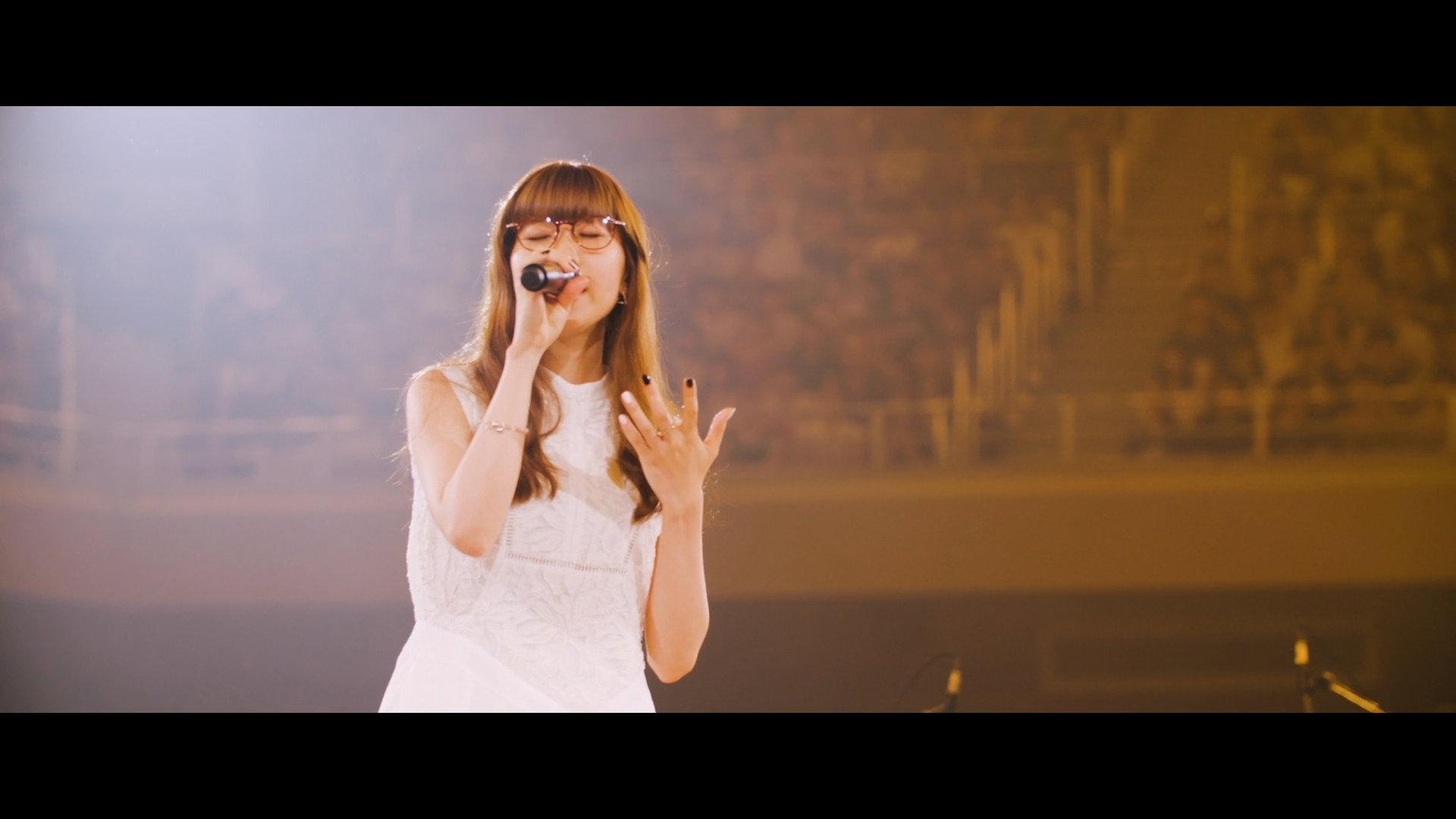 Aimer Live in Budokan "blanc et noir" 2017 movie scene