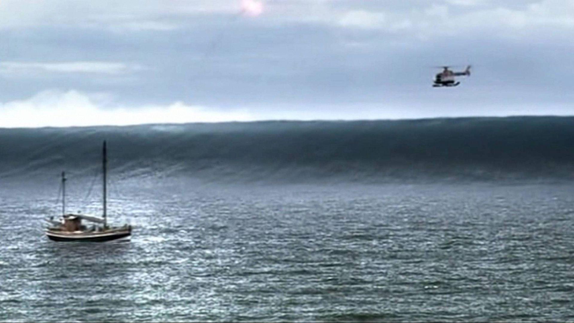 Tsunami 2005 movie scene