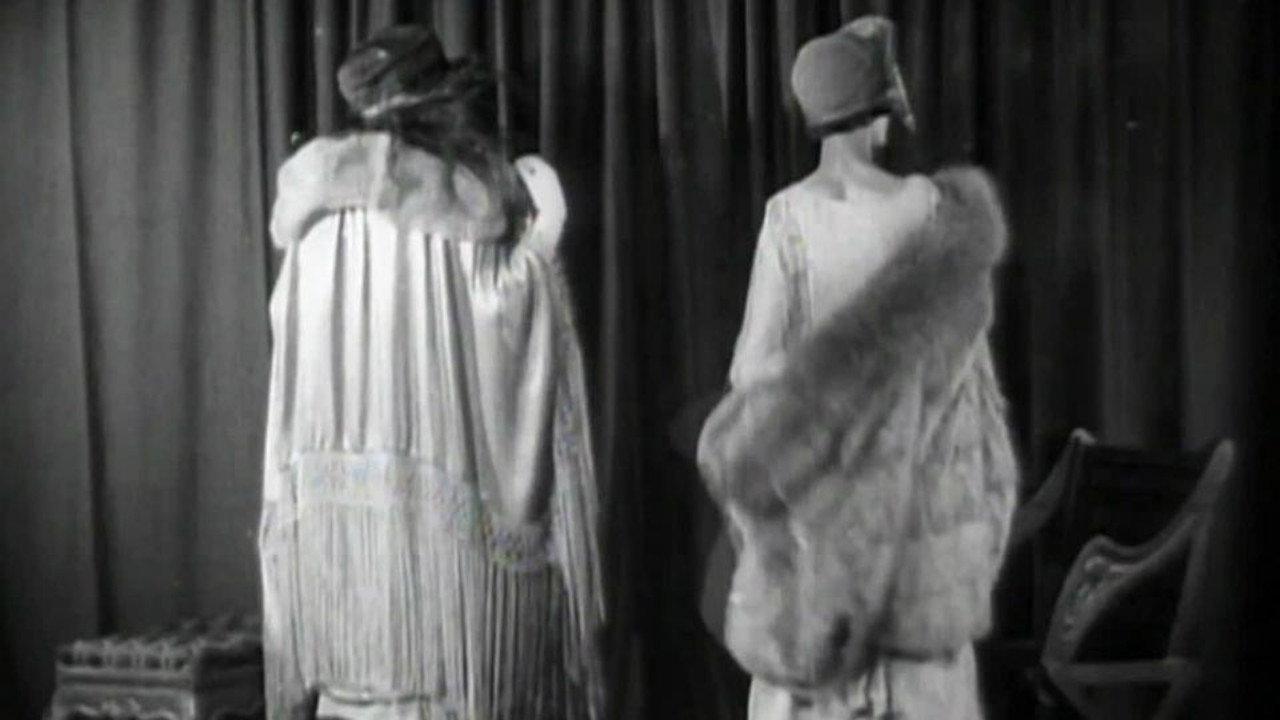 Princess Mary's Thought 1922 movie scene
