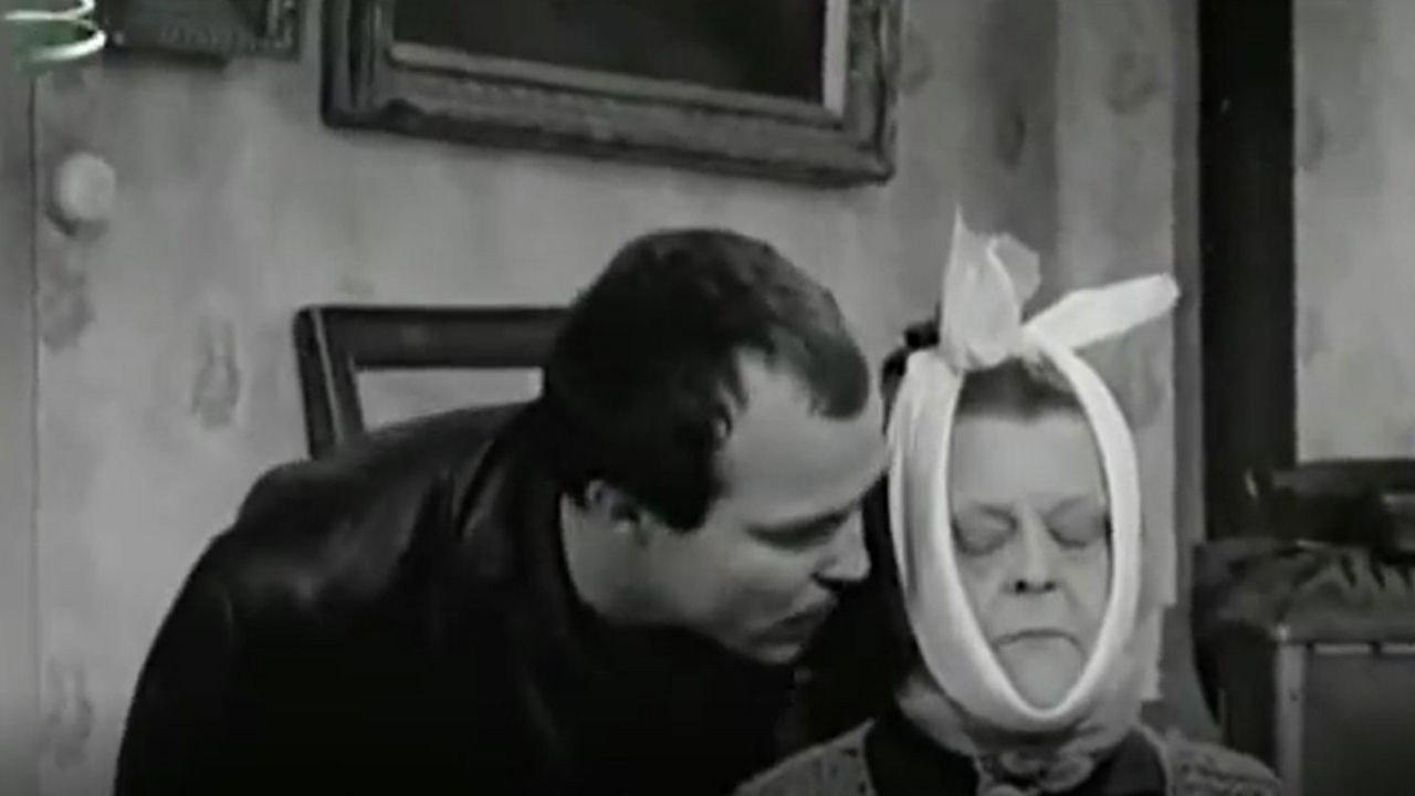 Fekete macska 1972 movie scene