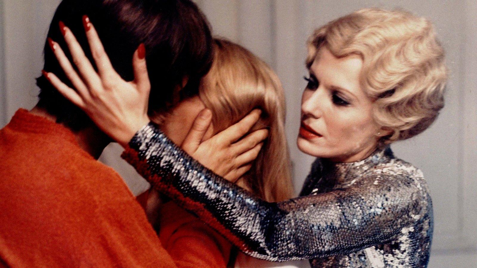 Daughters of Darkness 1971 movie scene