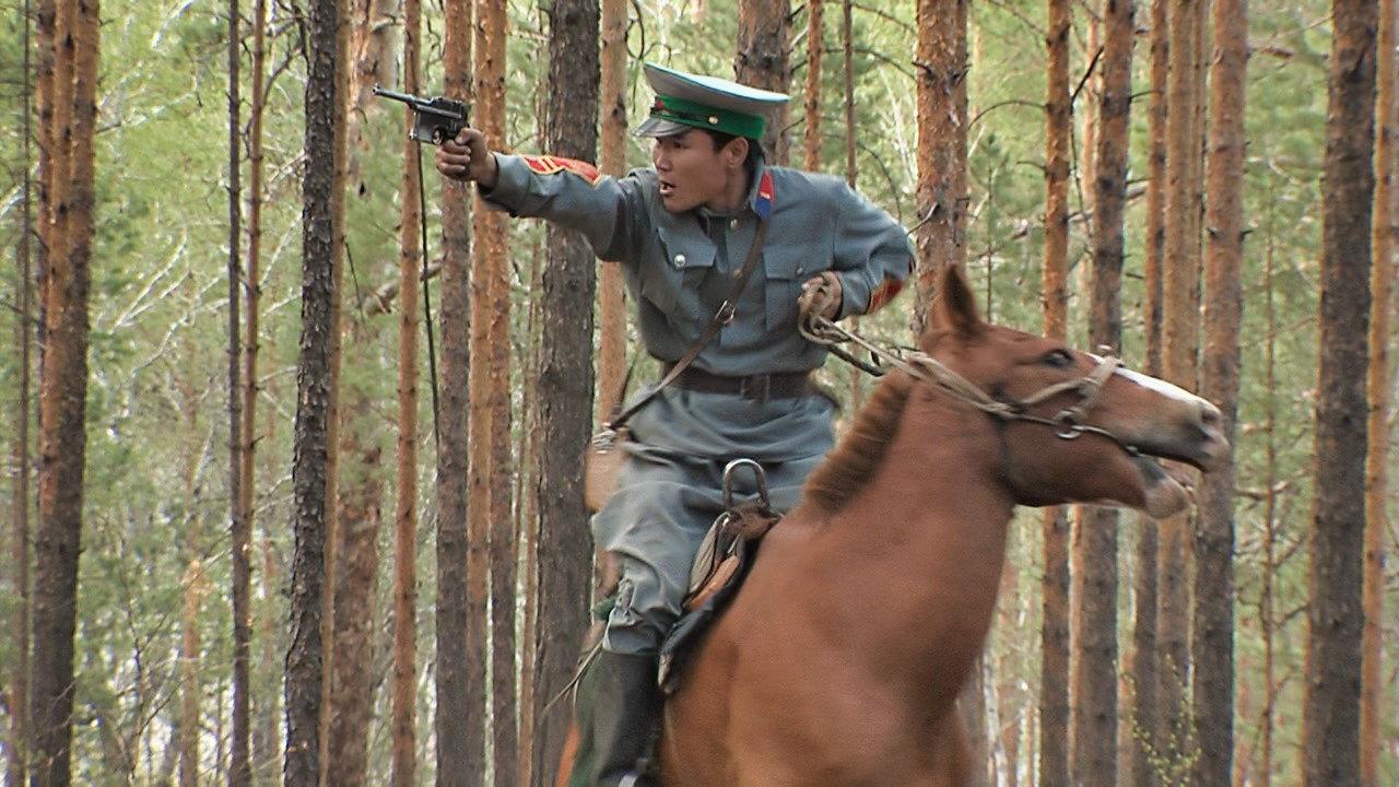 A Pearl in the Forest 2008 movie scene