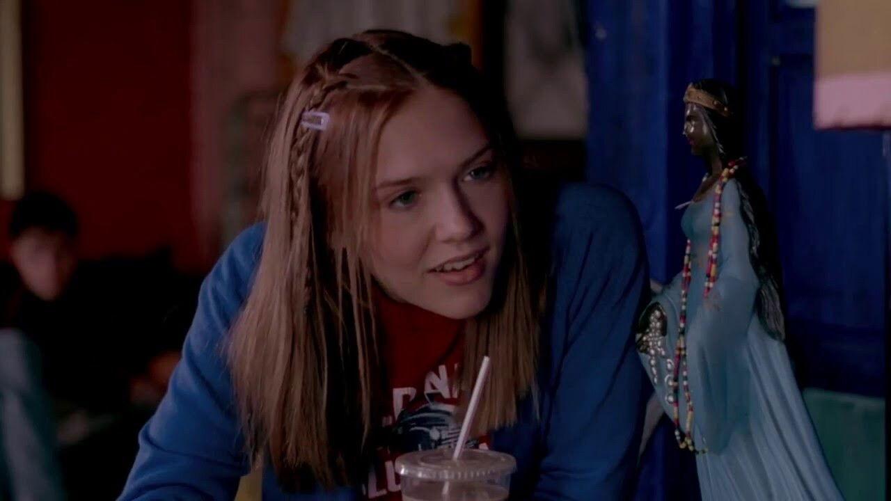 Girl 1998 movie scene