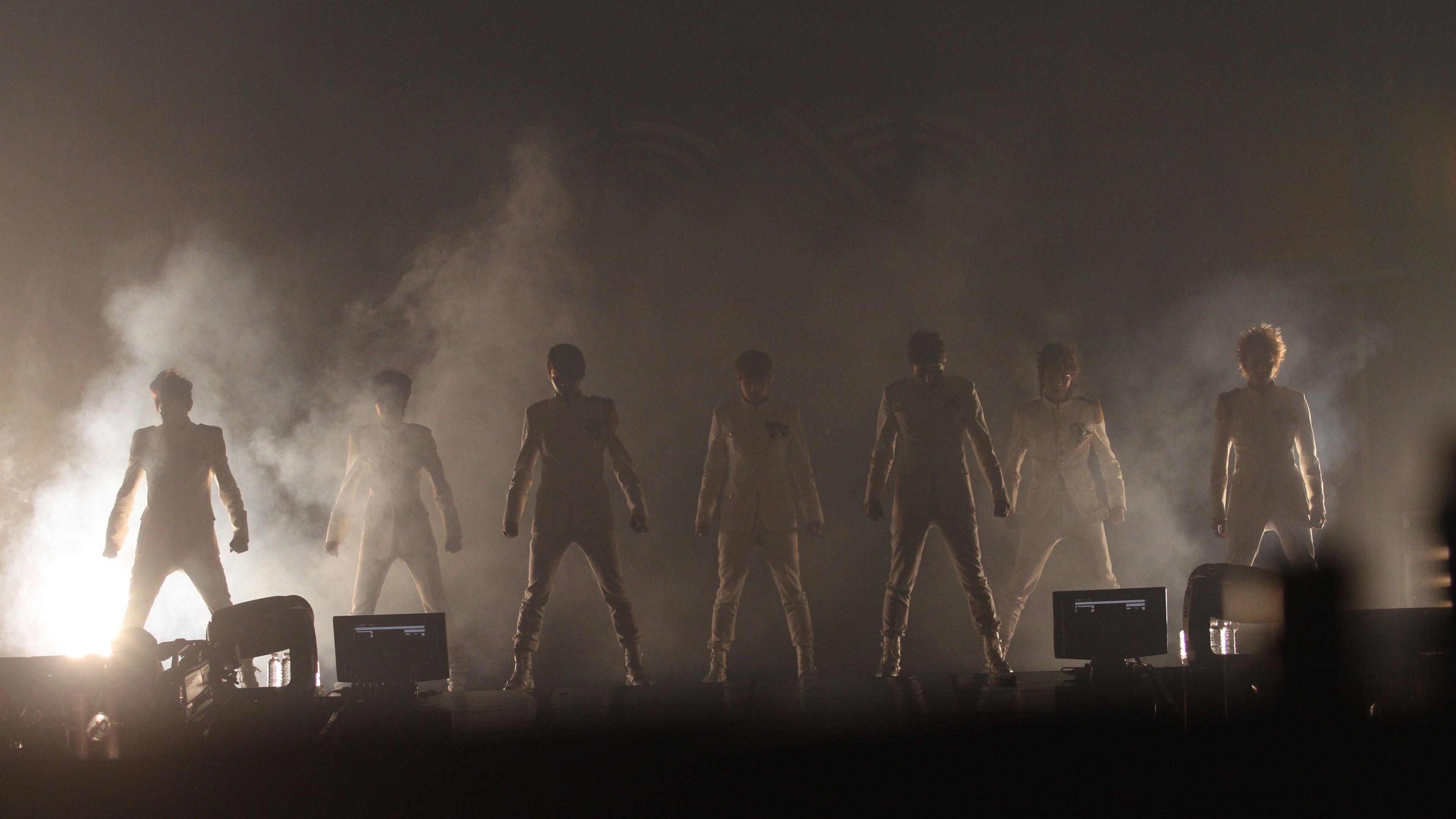 INFINITE Concert Second Invasion Evolution the Movie 3D 2012 movie scene