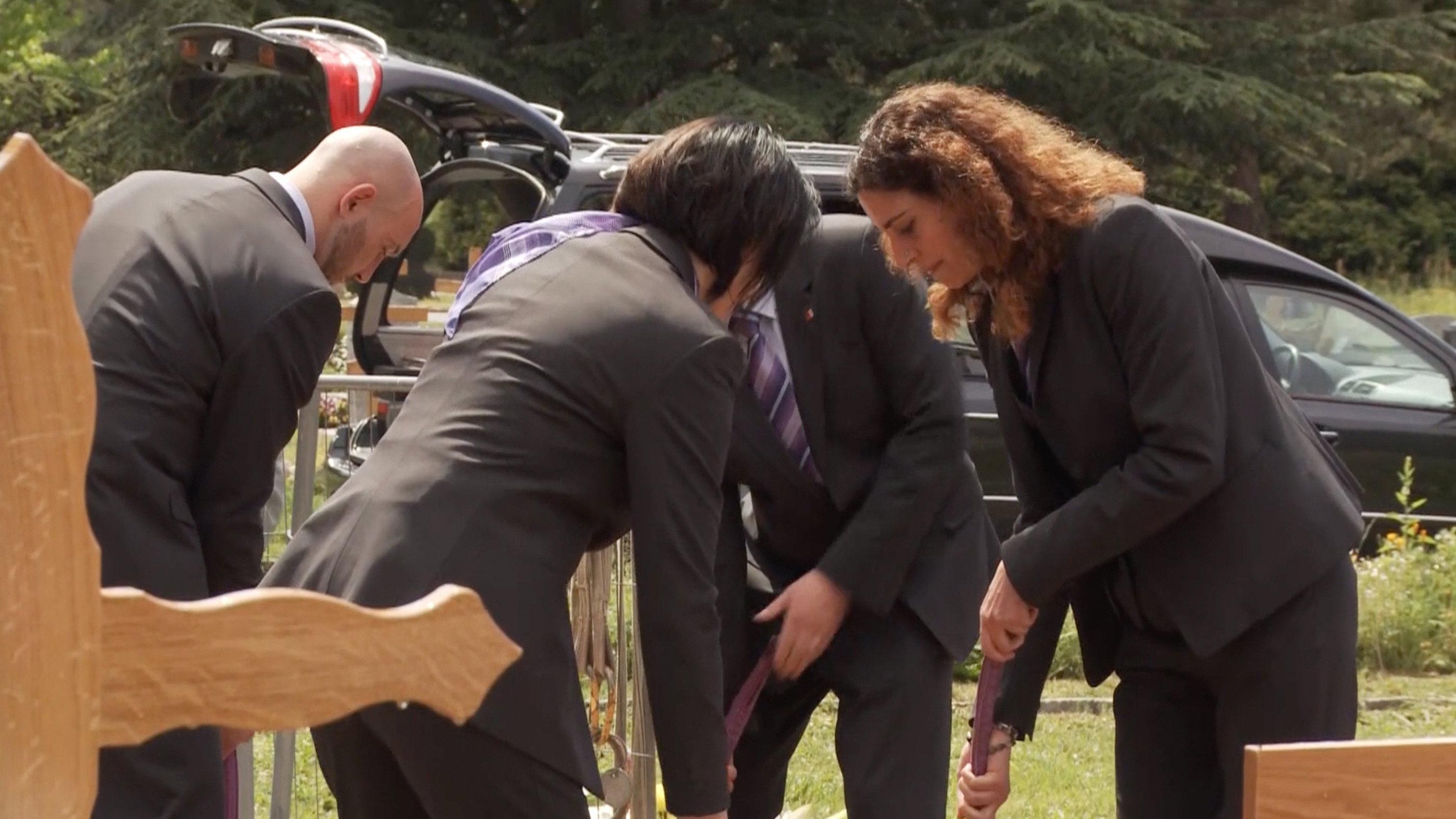 Women Undertakers: Back for the Dead 2019 movie scene