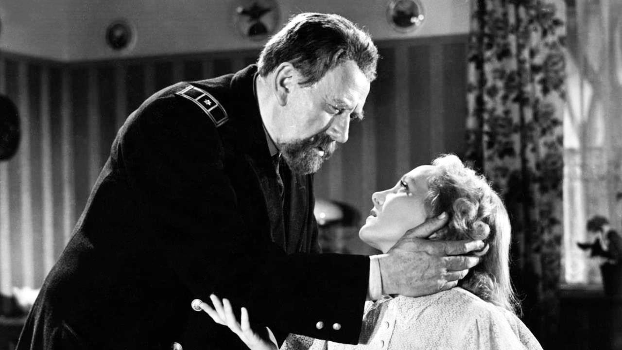 Nat-ekspressen (P. 903) 1942 movie scene
