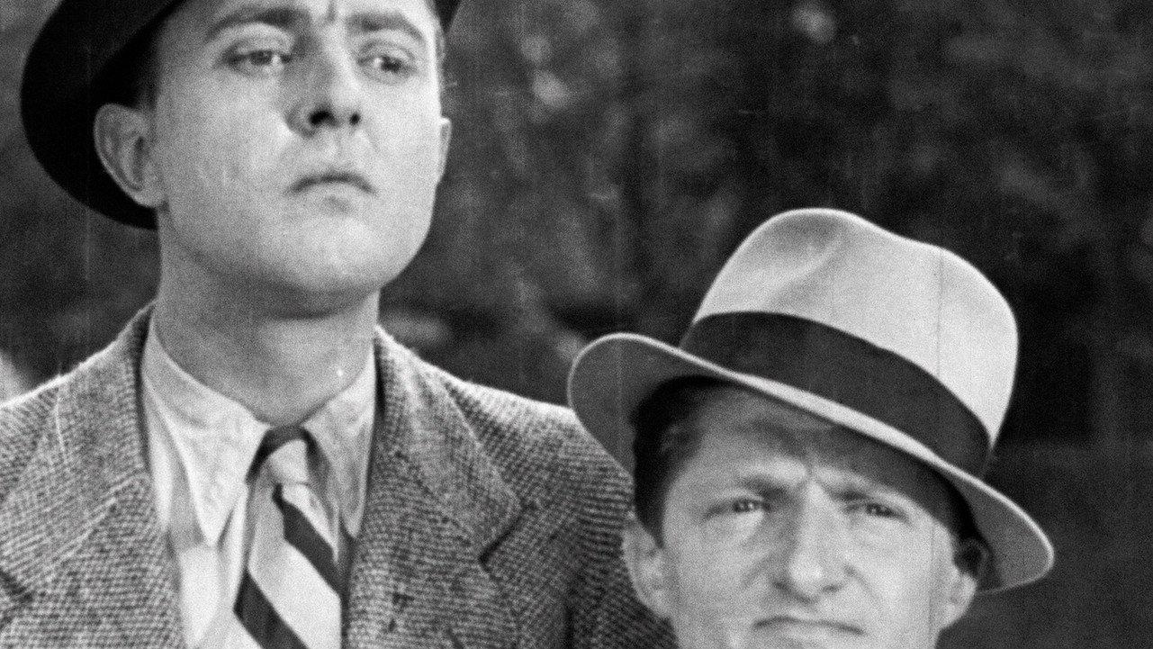 Fun Sunday 1935 movie scene