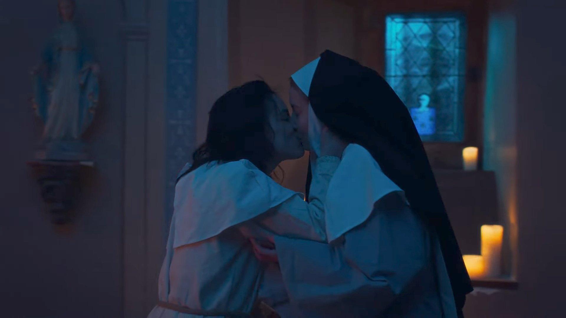 Je t'aime, Julie 2024 movie scene
