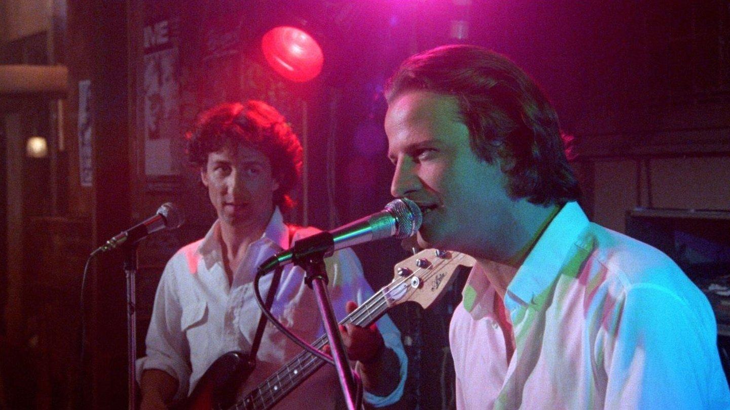 Paroles et musique 1984 movie scene