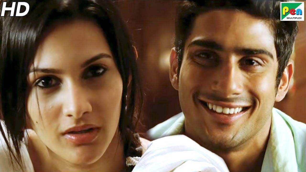 Issaq 2013 movie scene