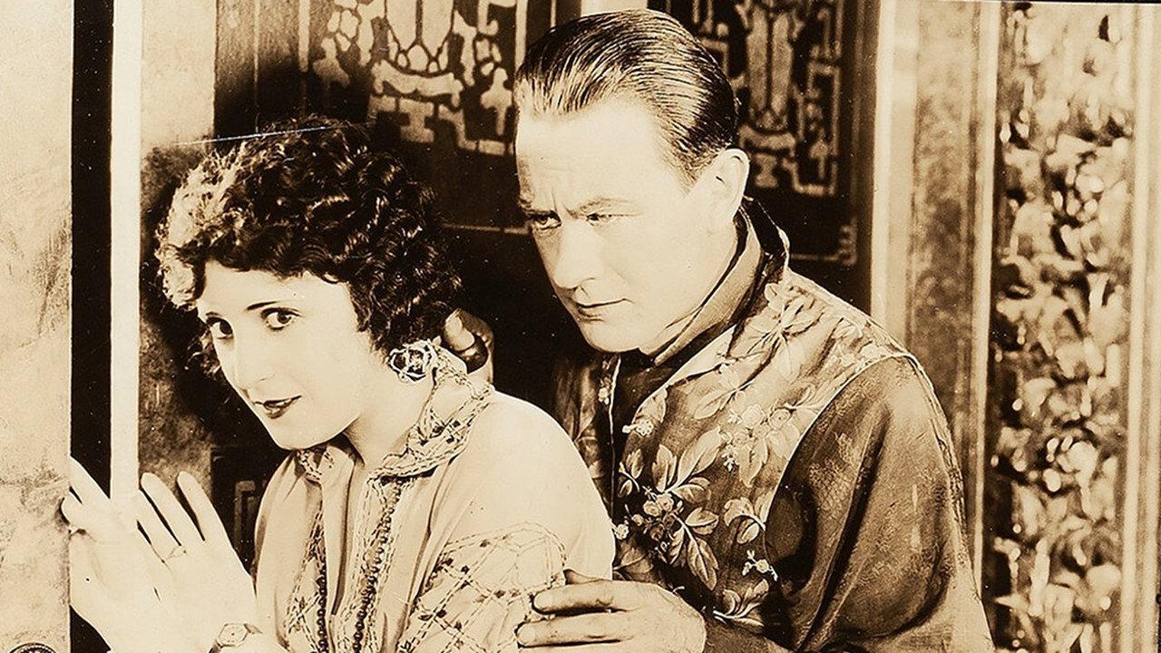 Thundergate 1923 movie scene