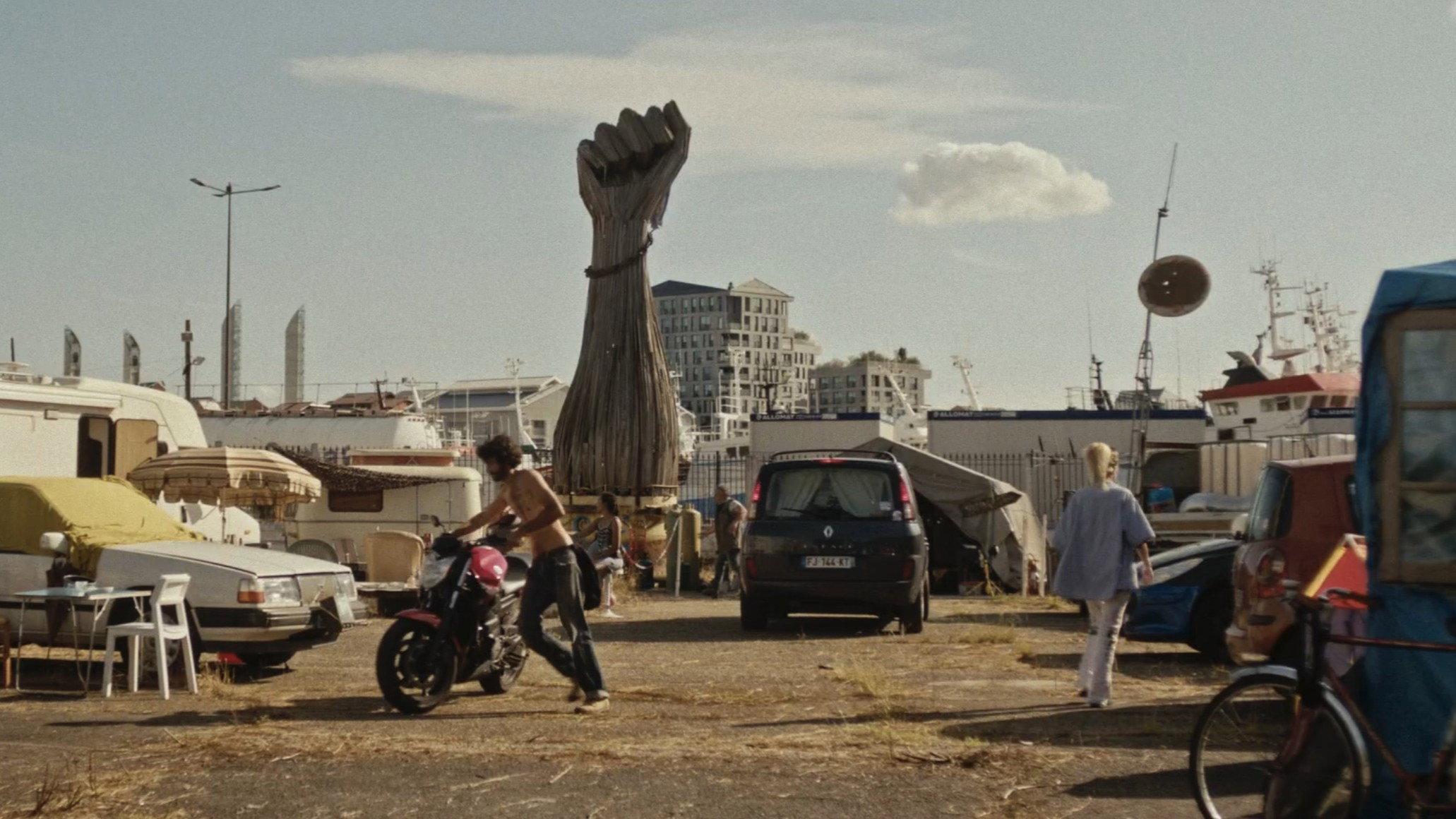 HappyDeal 2026 movie scene