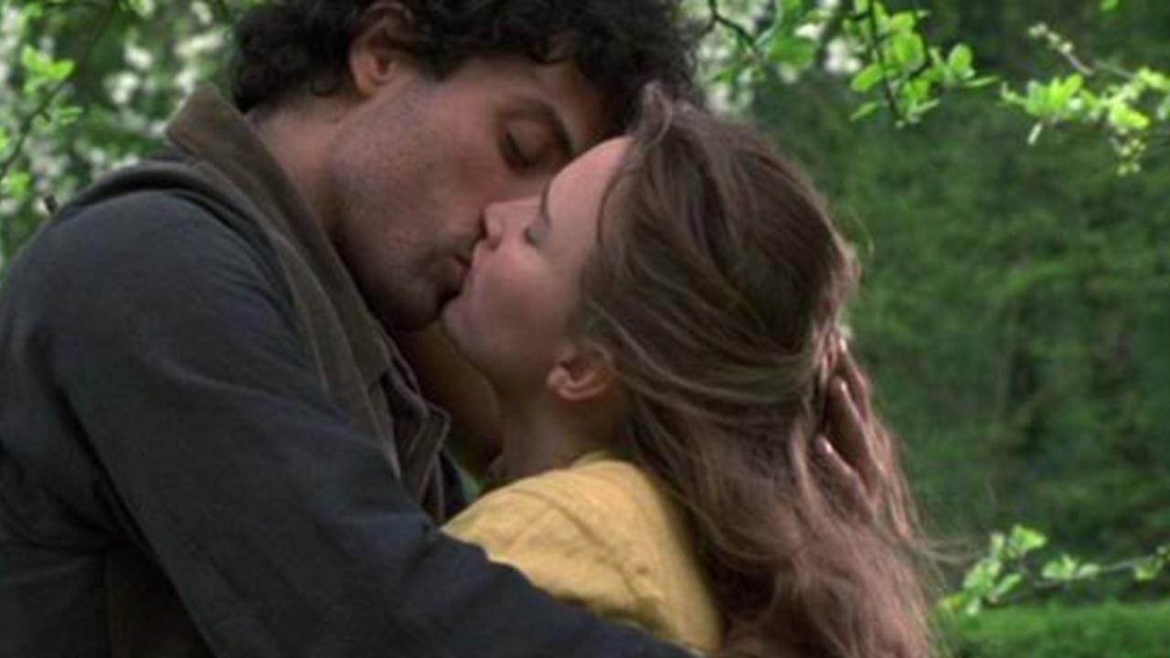 The Woodlanders 1998 movie scene