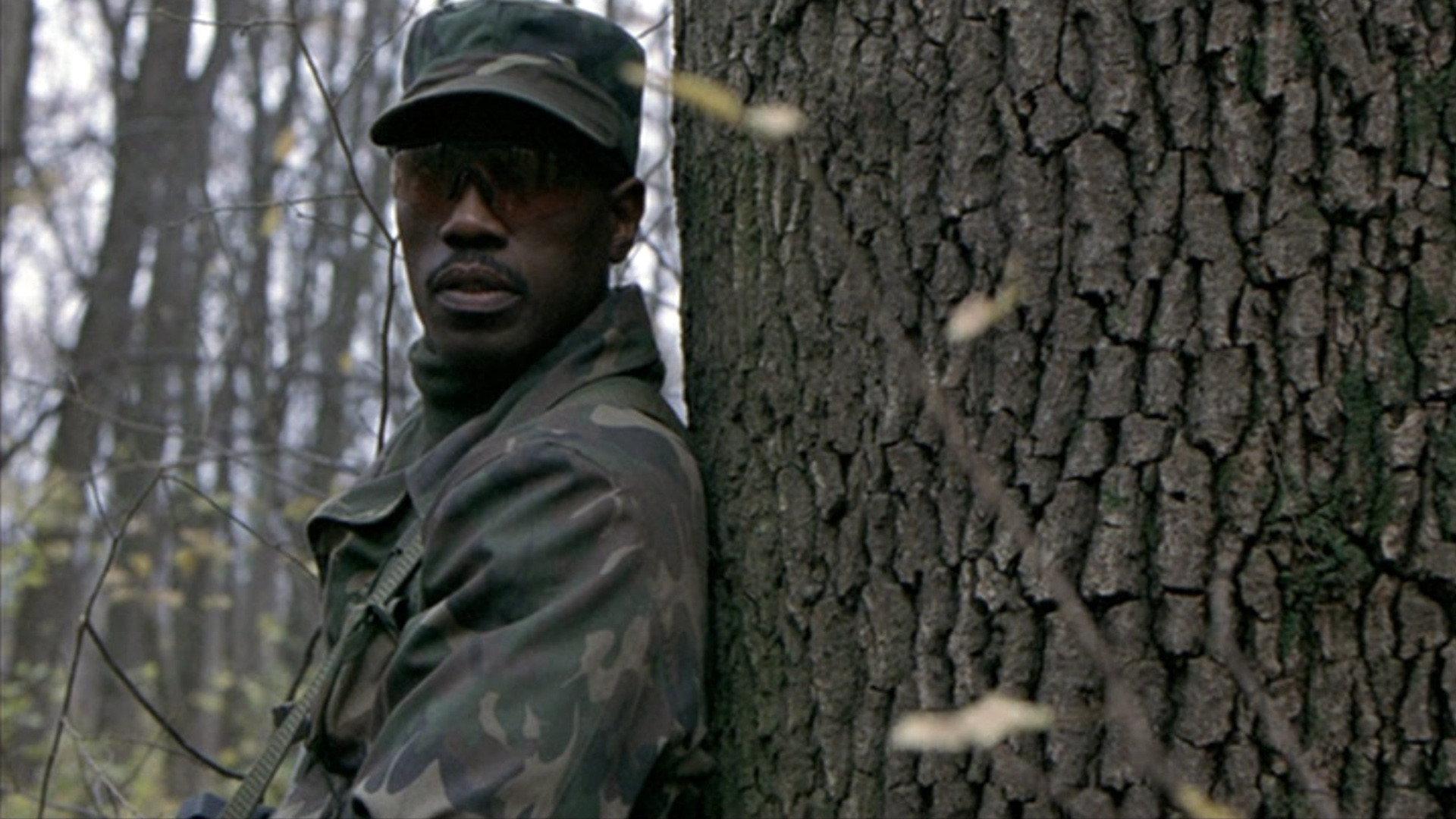 The Marksman 2005 movie scene