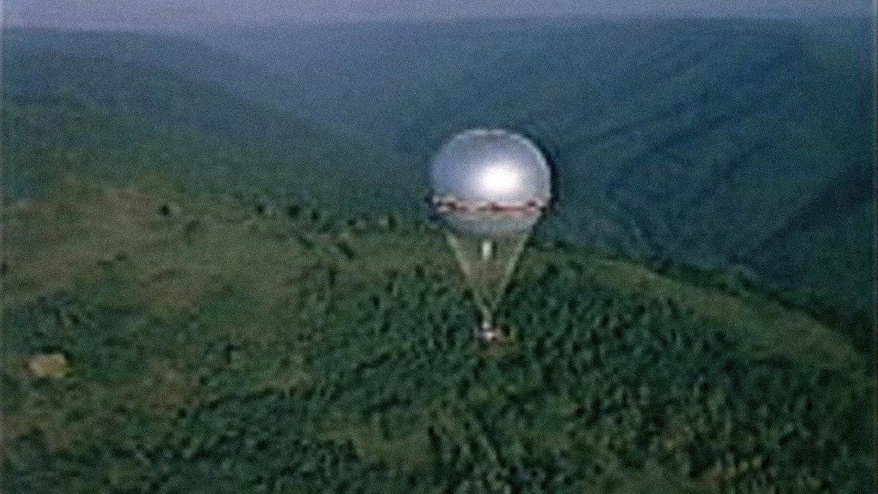To Fly! 1976 movie scene