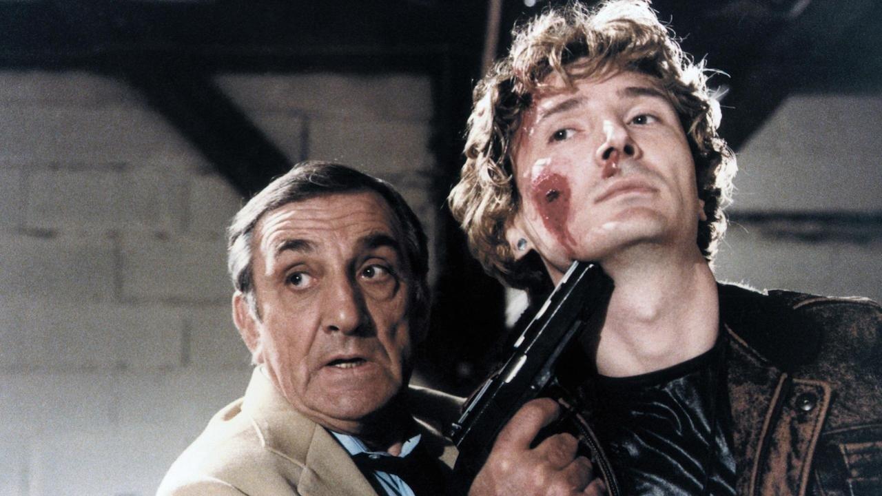 Spy, Stand Up 1982 movie scene