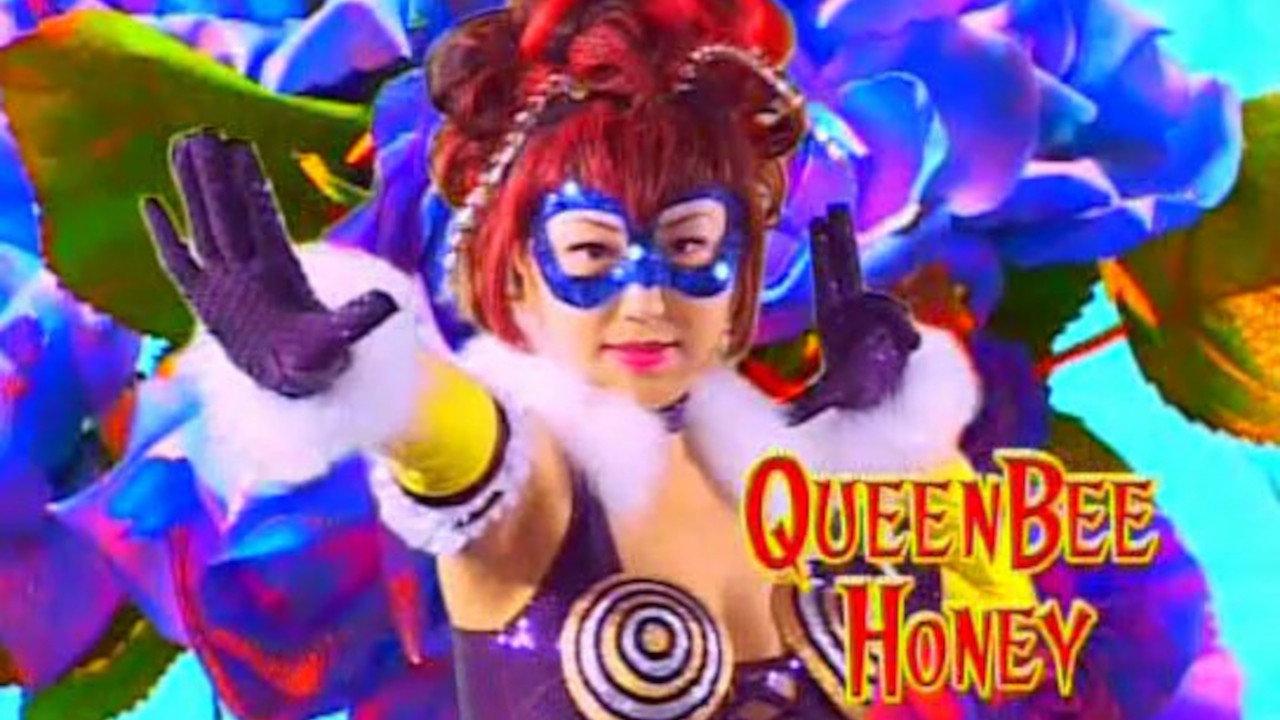 Queen Bee Honey 2001 movie scene