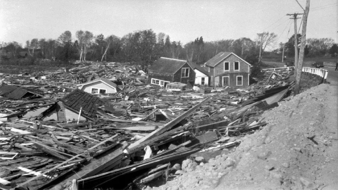 The Hurricane of '38 1993 movie scene