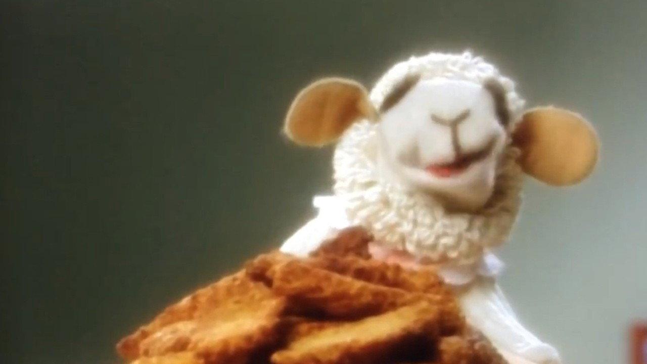 Lamb Chop's Special Chanukah 1995 movie scene