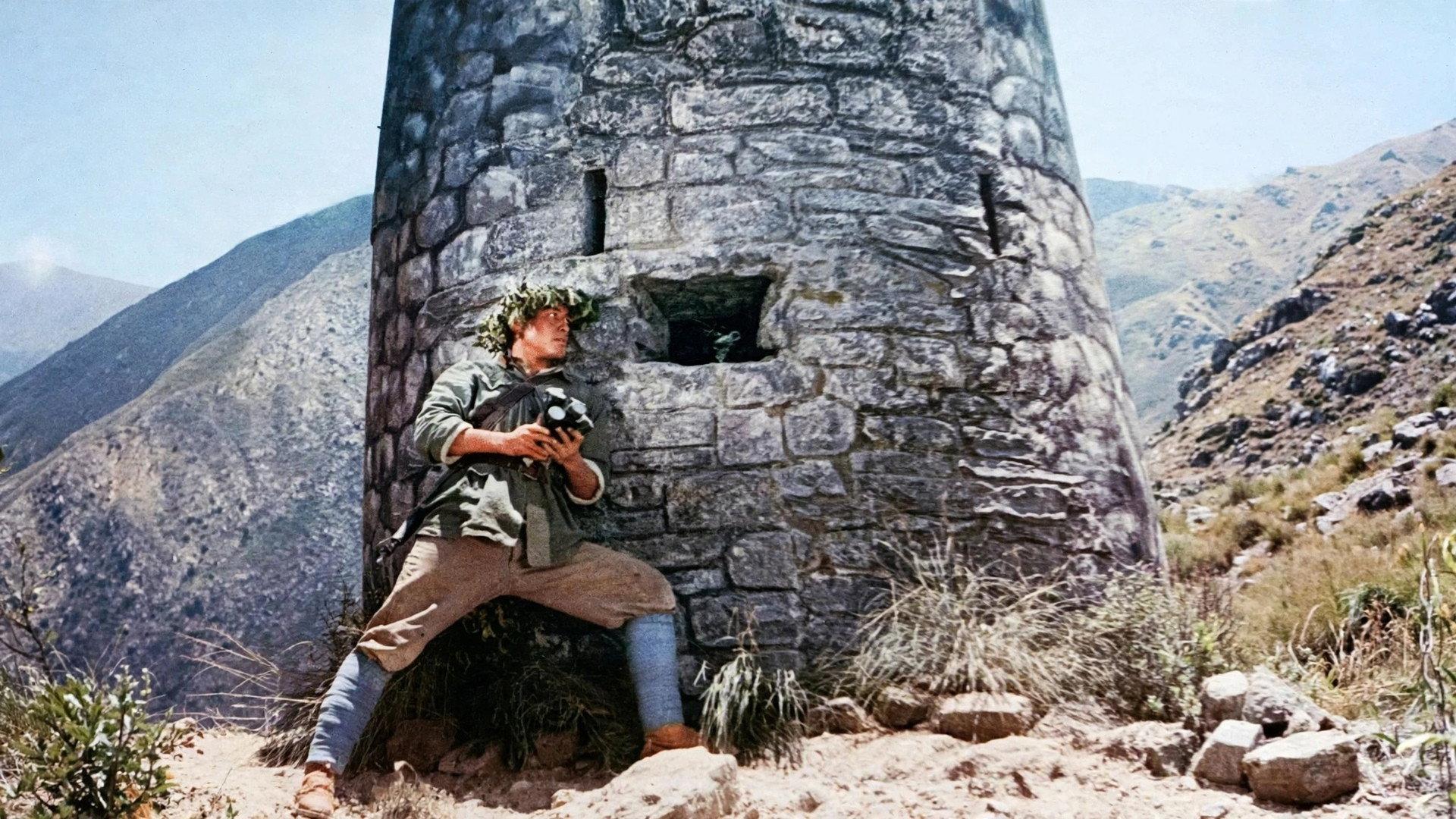 Cross the Dadu River 1980 movie scene