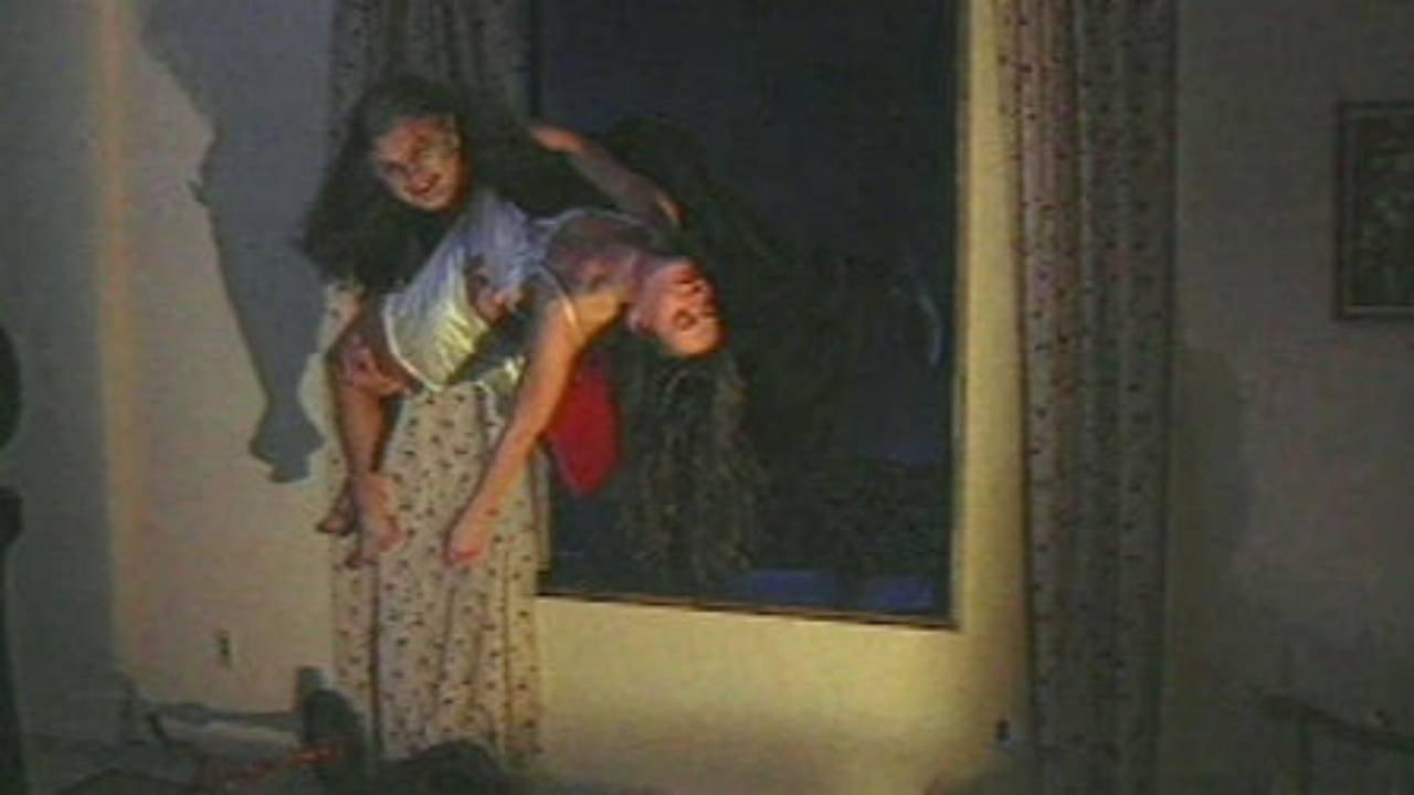 Die Hard Dracula 1998 movie scene
