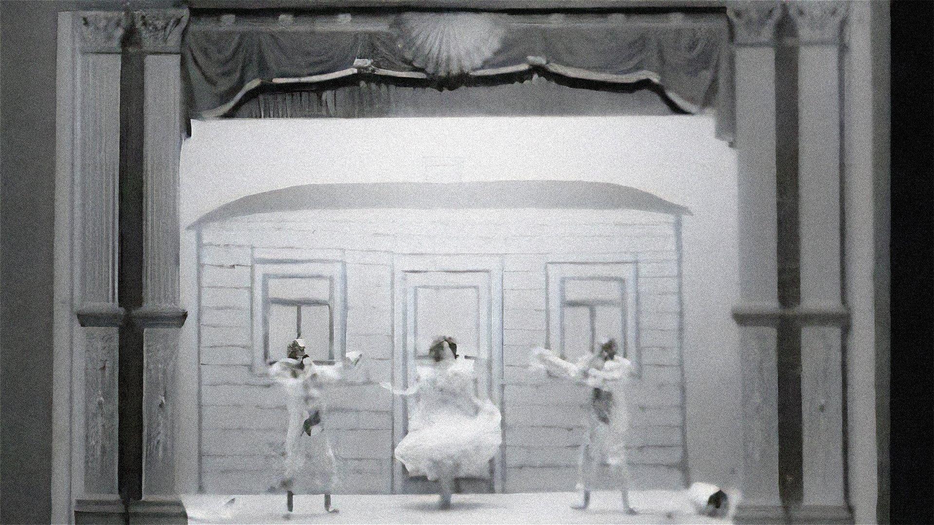 Pierrot-artists 1906 movie scene