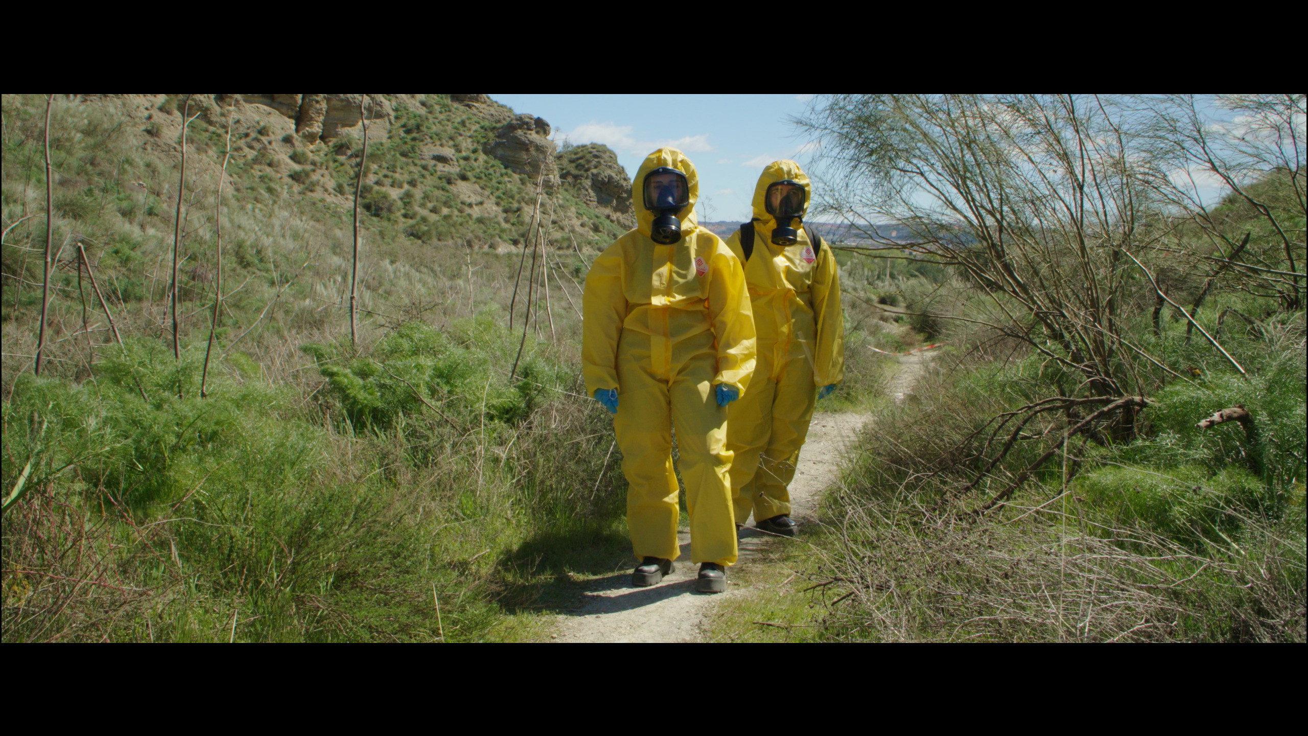 ZONA ROJA 2026 movie scene