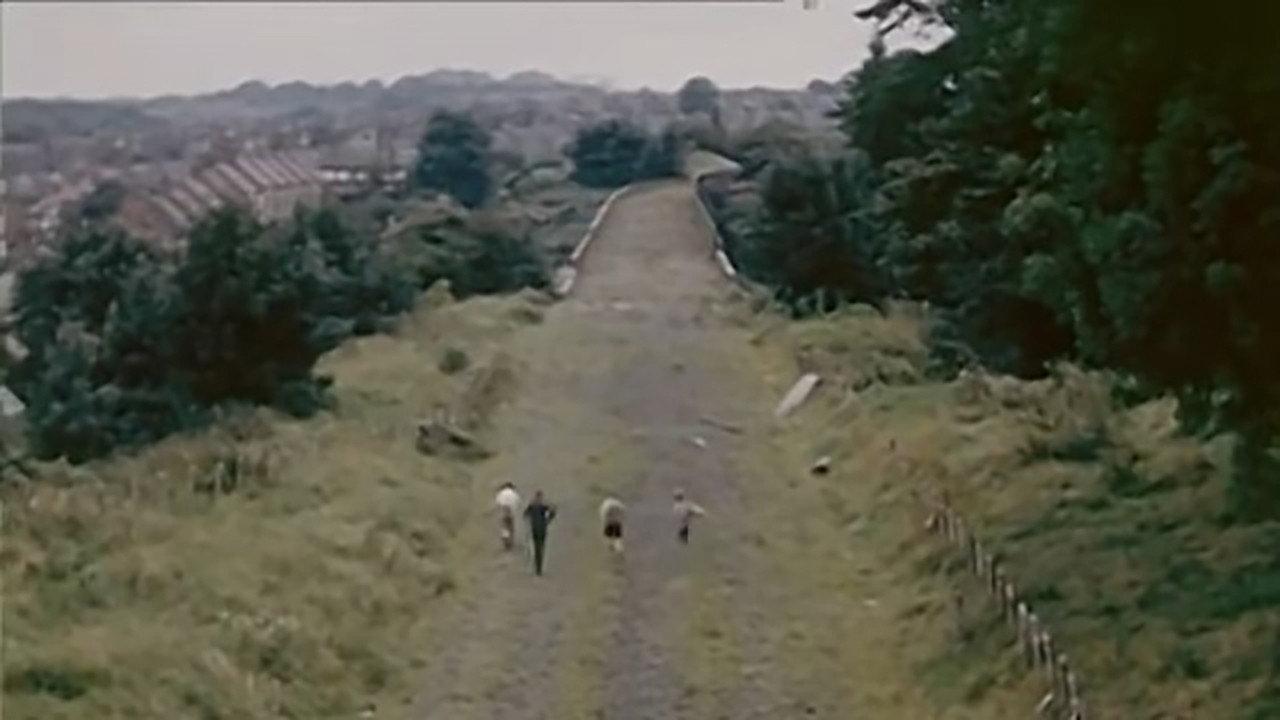 Beauty in the Borough 1959 movie scene