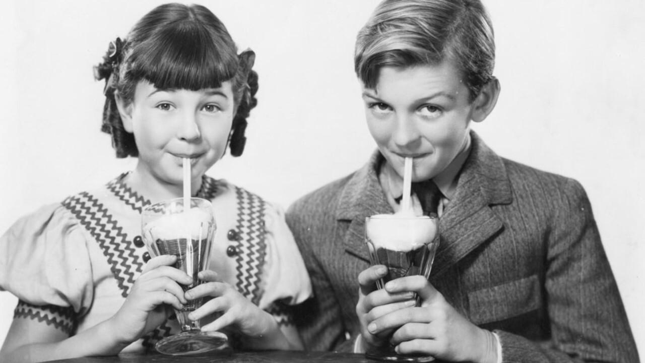 Gentle Julia 1936 movie scene