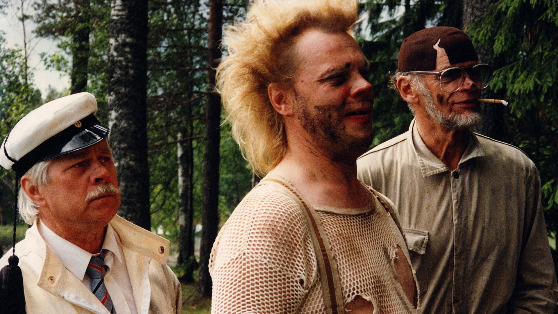 Uunon huikeat poikamiesvuodet maaseudulla 1990 movie scene