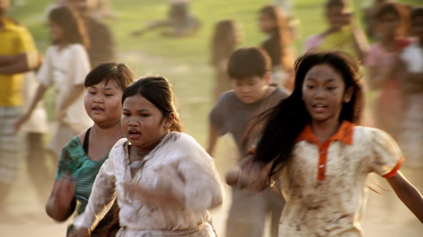 Panya Raenu 3: Lost in India 2013 movie scene