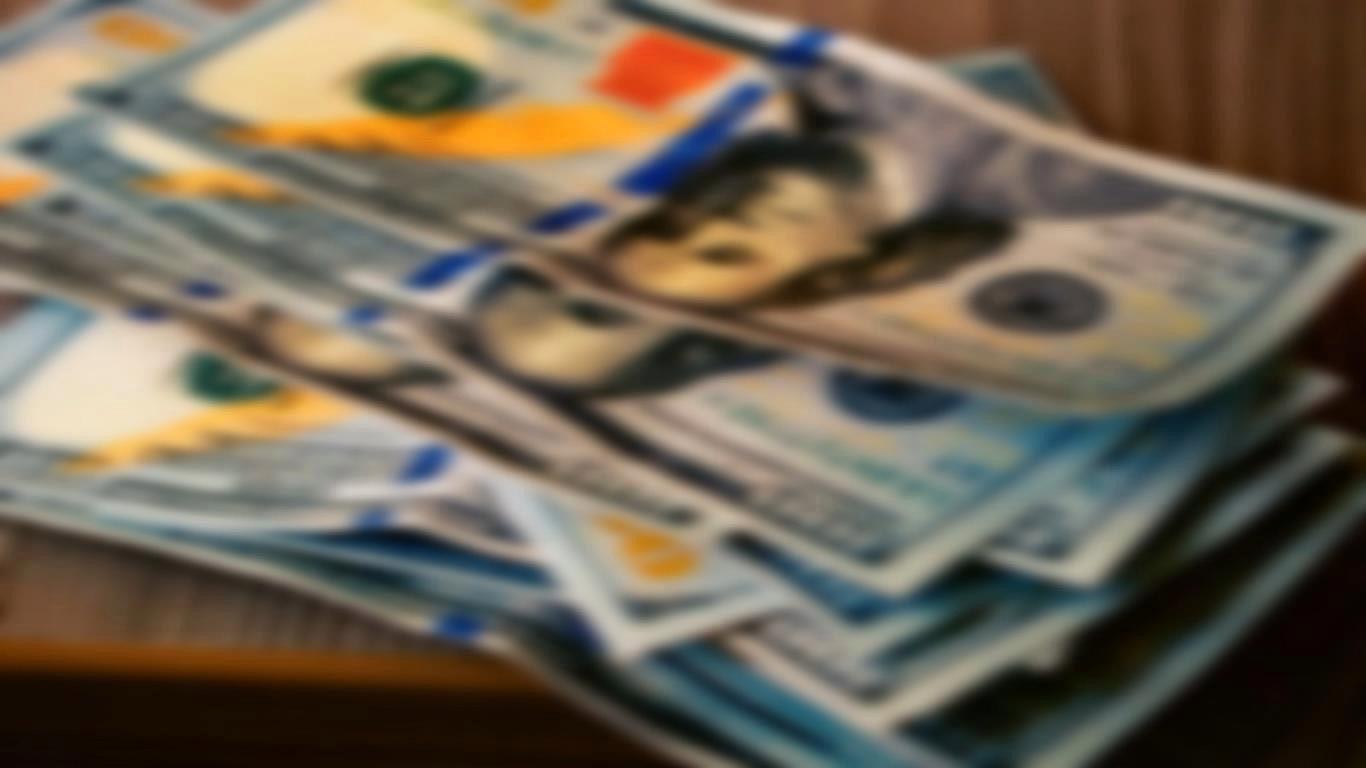 Cinereous Money 2022 movie scene