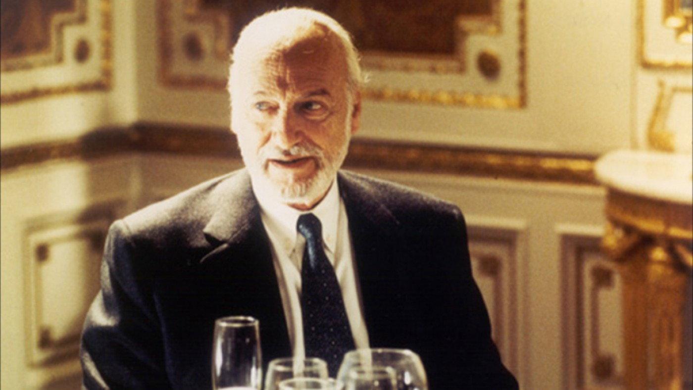 Nobel 2001 movie scene