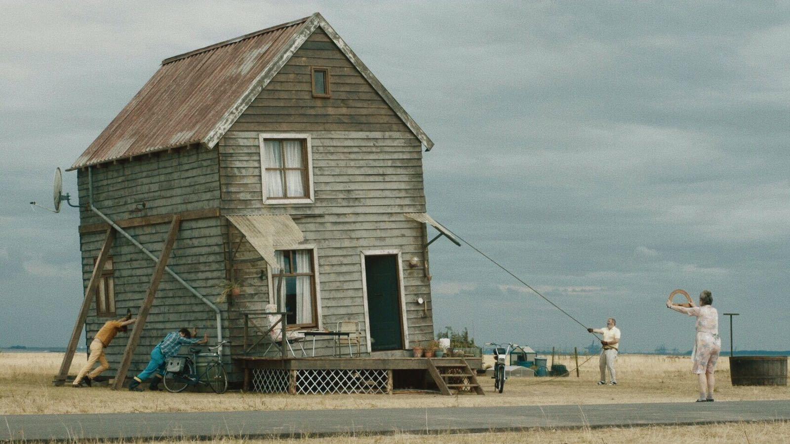 The Day My House Fell 2017 movie scene