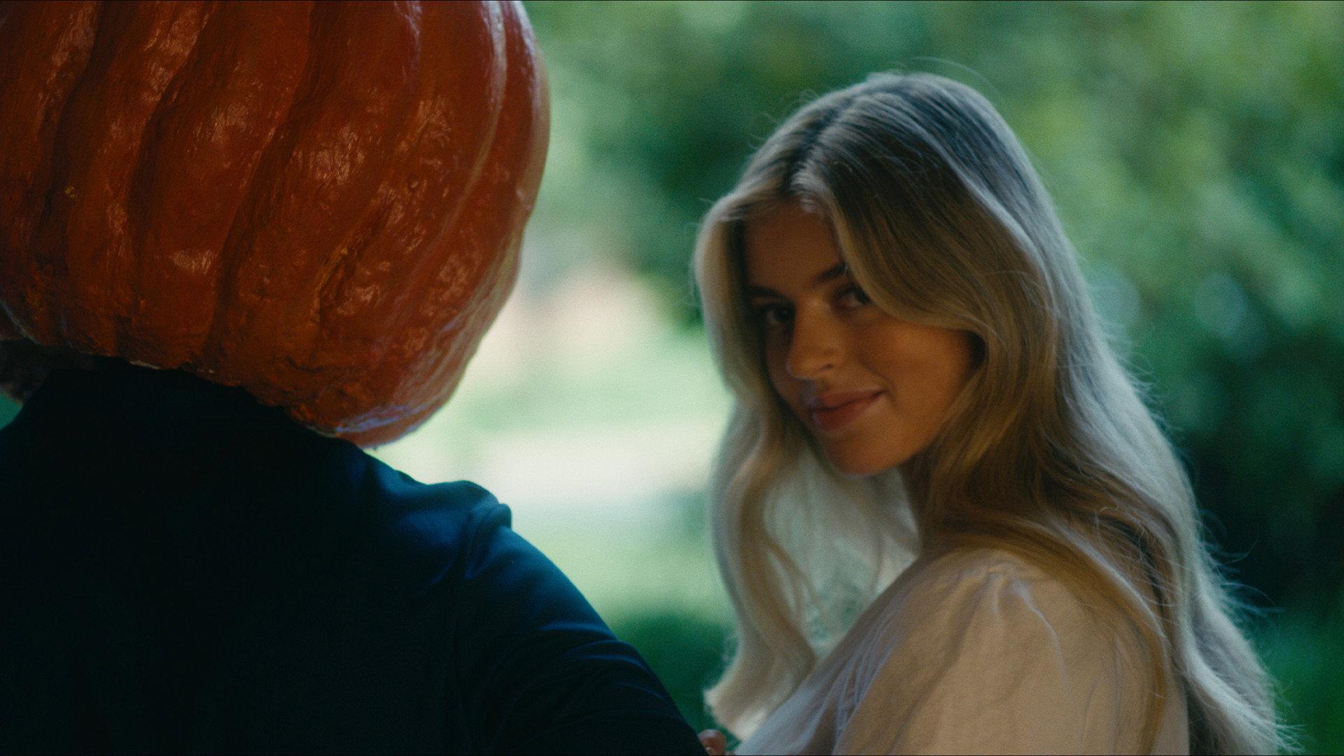 Pumpkin 2025 movie scene