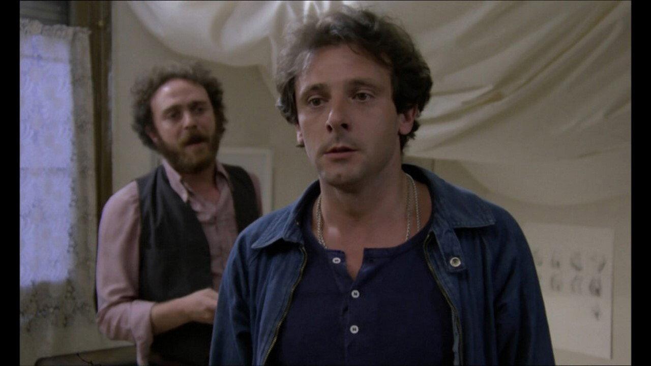 El poderoso influjo de la luna 1981 movie scene