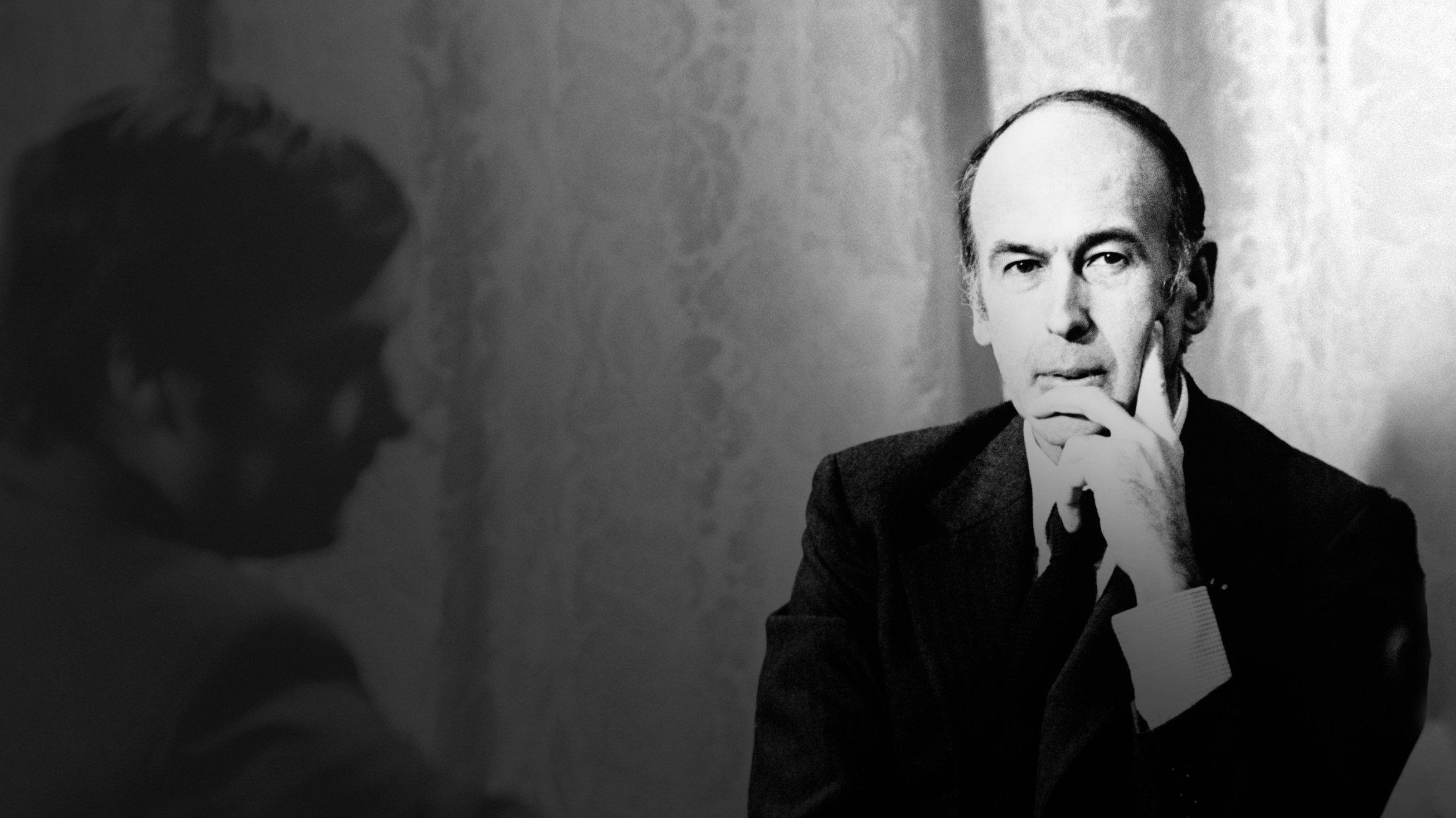 Giscard, de vous à moi : Les Confidences d'un président 2017 movie scene