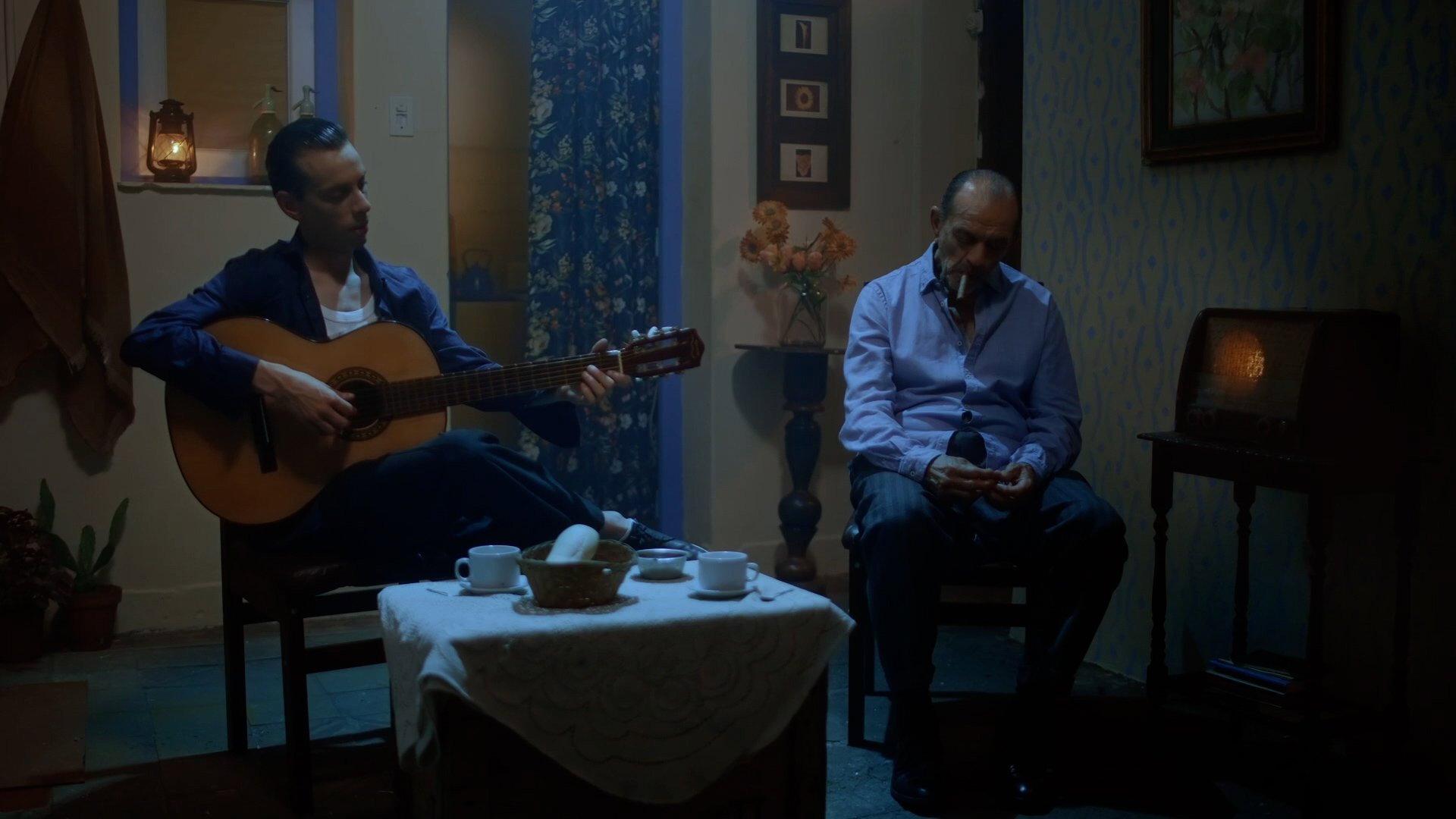 Mi primer tango 2025 movie scene