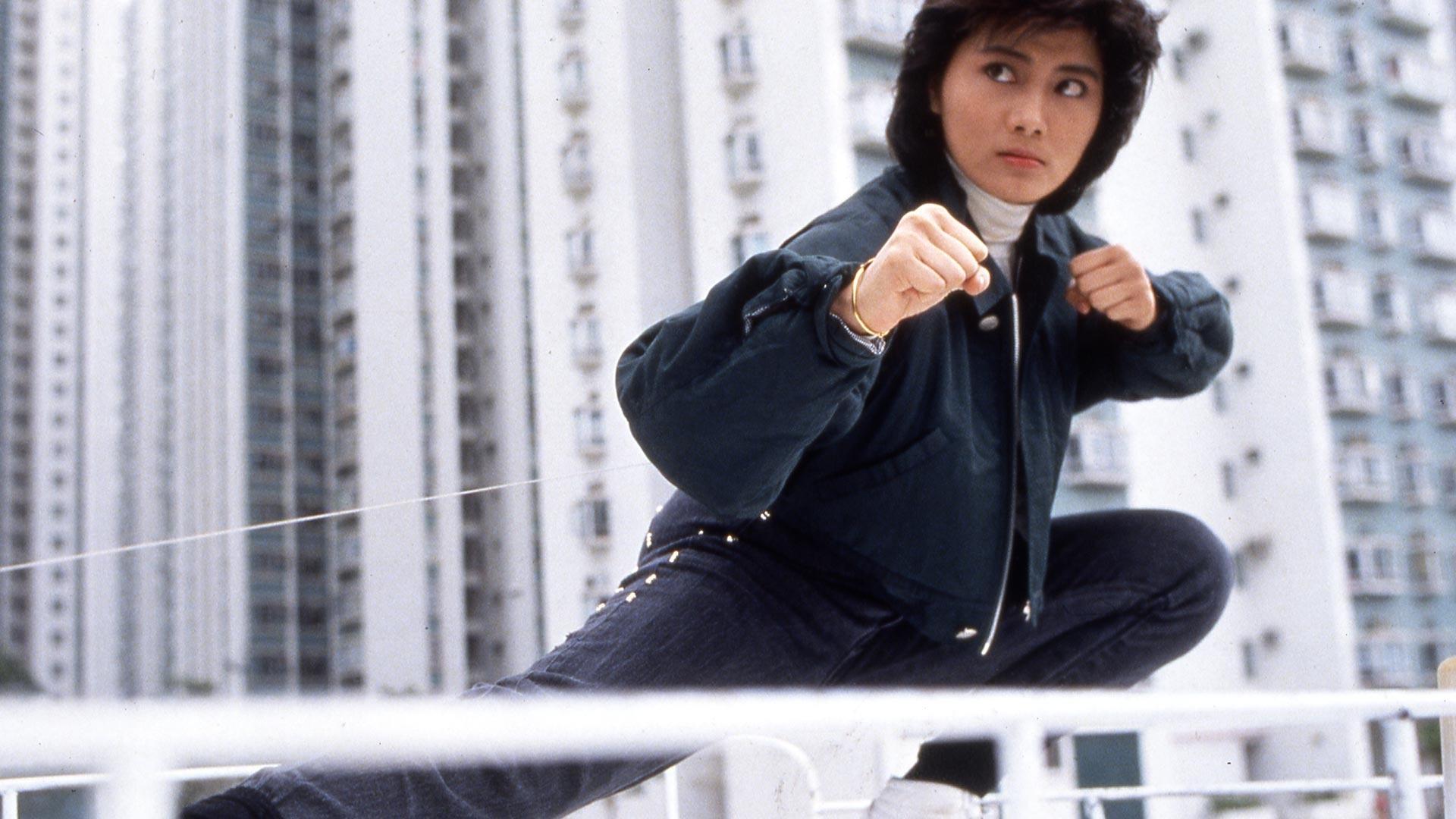 In the Line of Duty 4 1989 movie scene