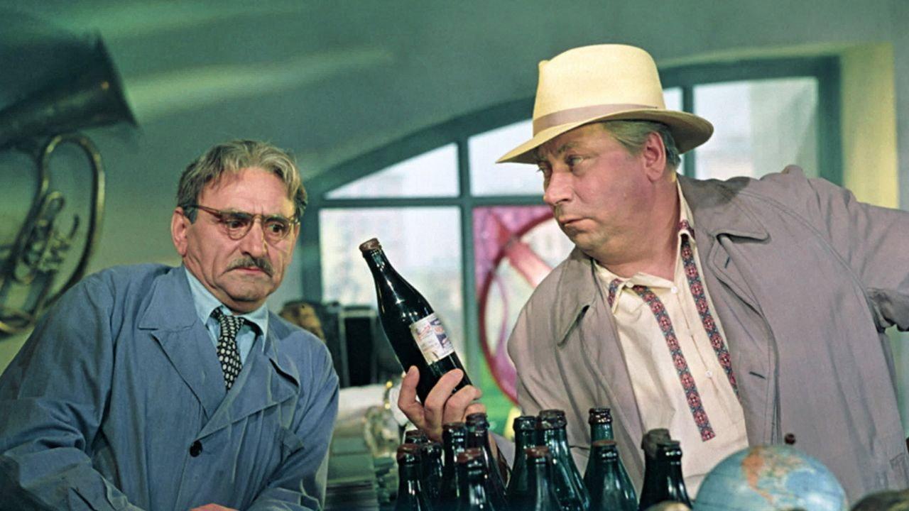 In a Quiet Marina 1958 movie scene