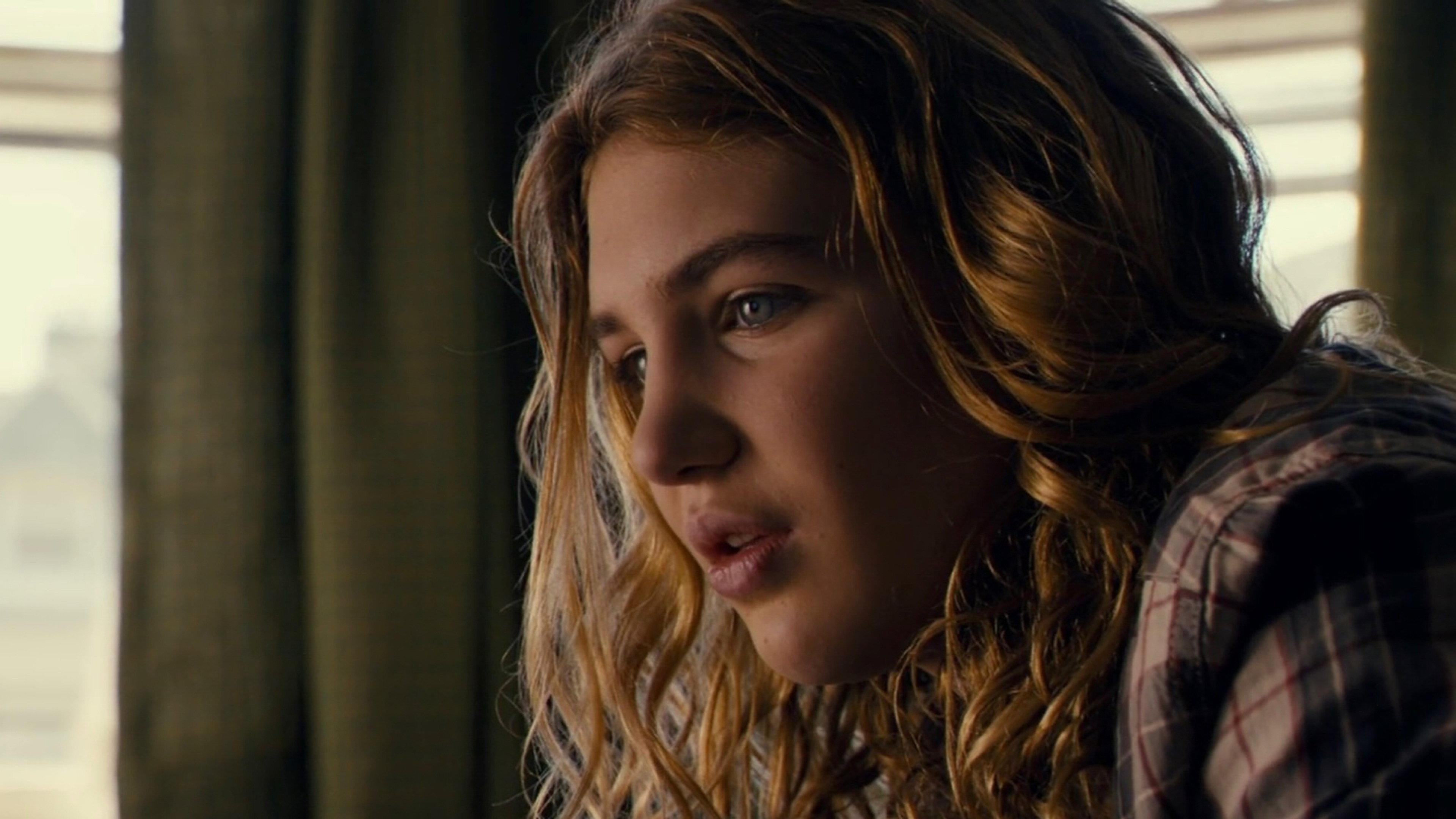 The Great Gilly Hopkins 2015 movie scene