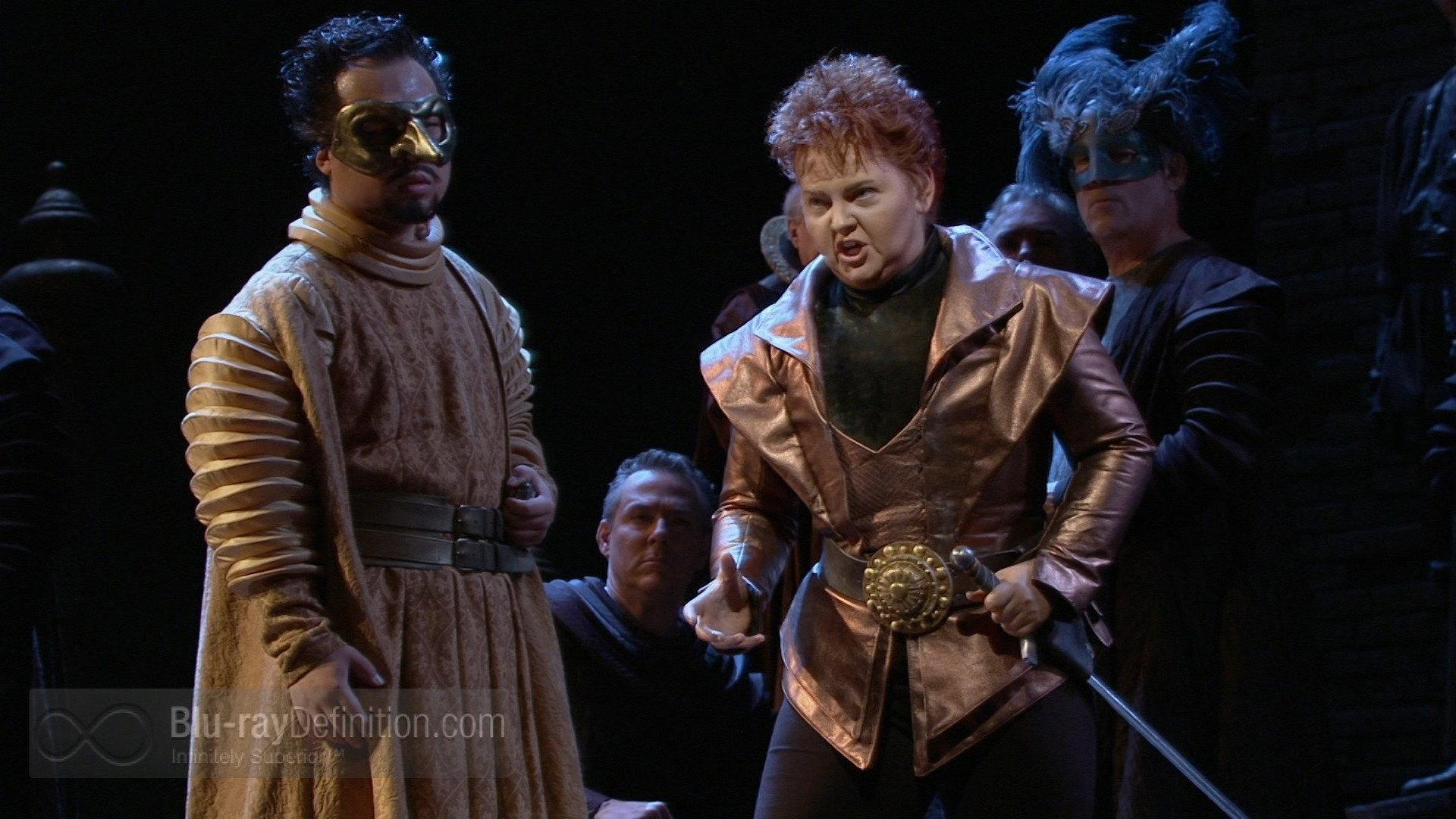 Lucrezia Borgia 2011 movie scene