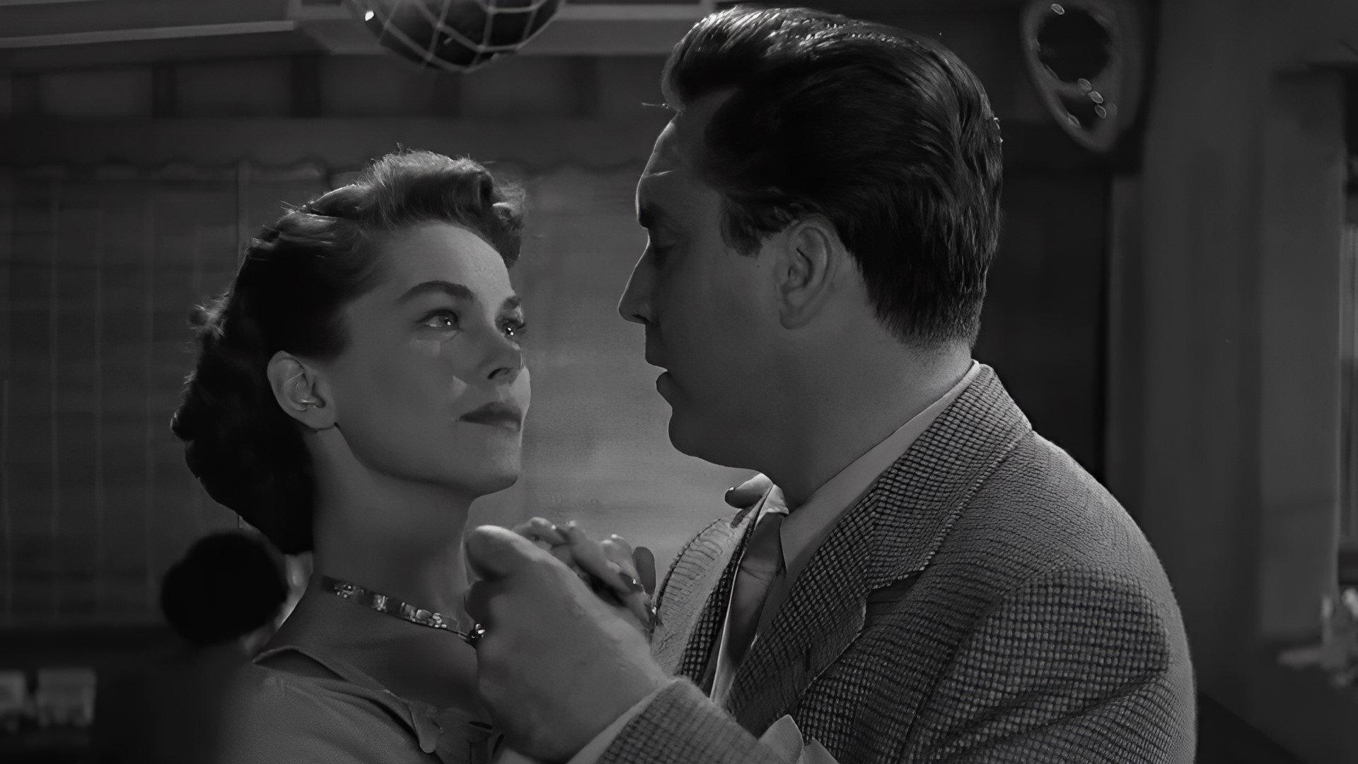 711 Ocean Drive 1950 movie scene