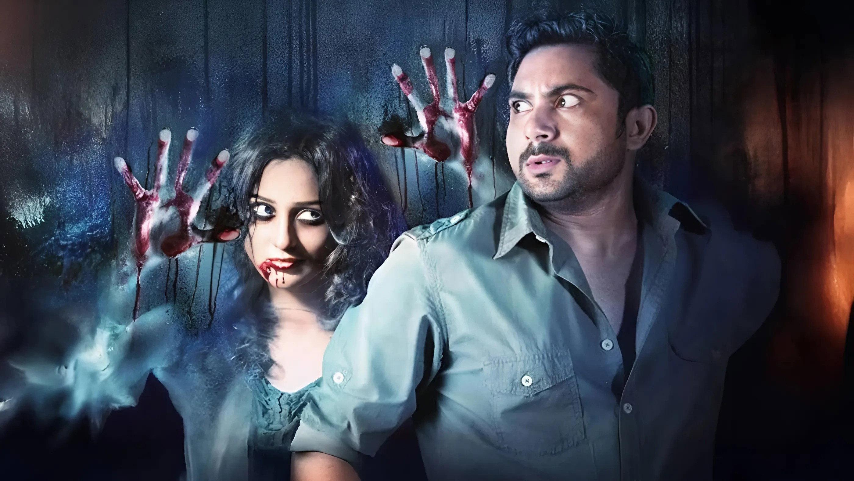 Golpo Holeo Shotti 2014 movie scene